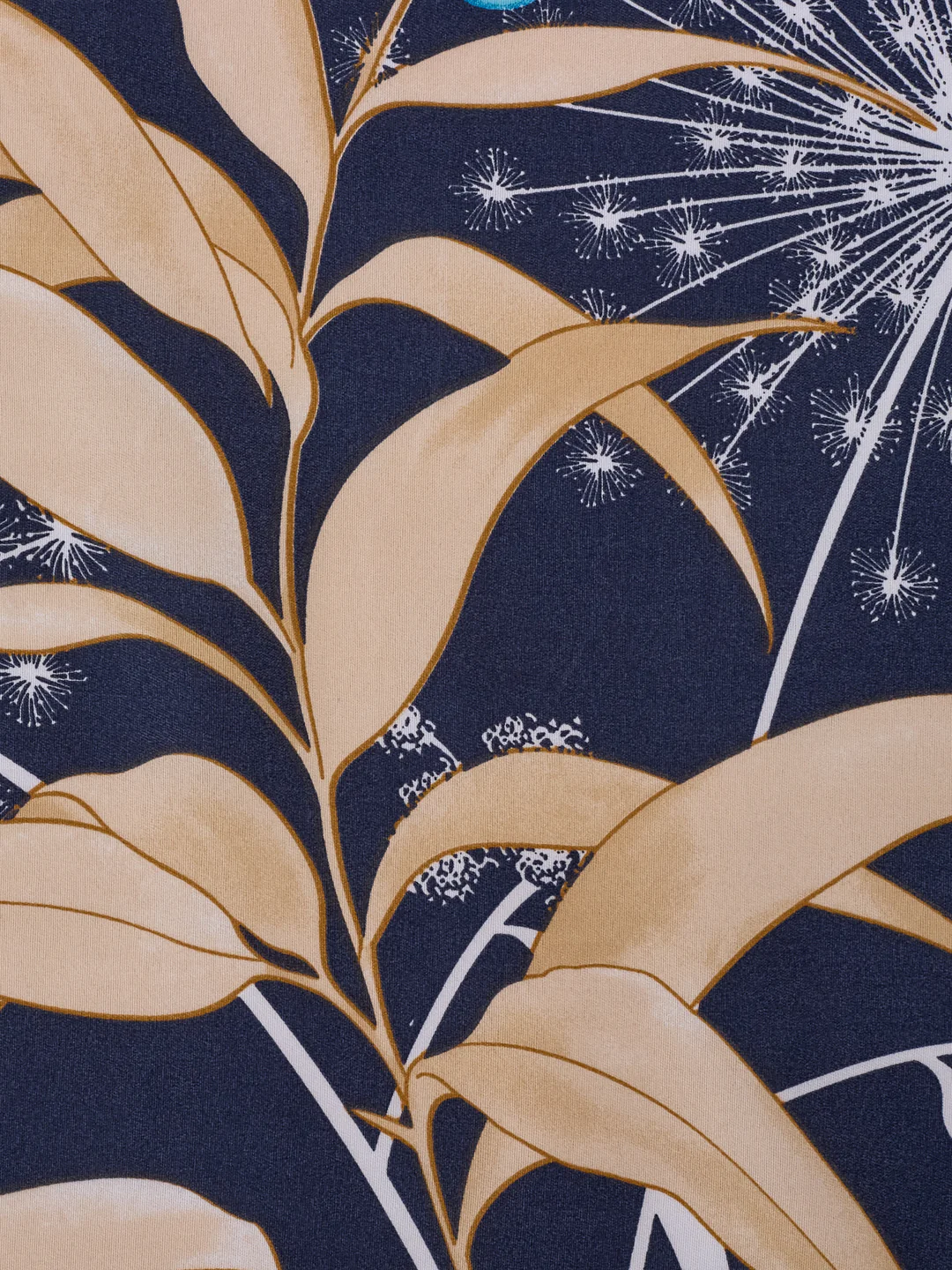 110 GSM Polyester Double Bed Bedsheet with 2 Pillow Covers Aromatica Collection - Image 7