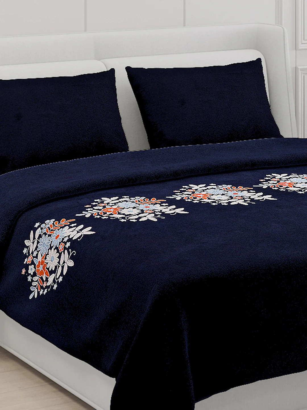 115 GSM Polyester Double Bed Bedsheet with 2 Pillow Covers - Updated - Updated - Image 5
