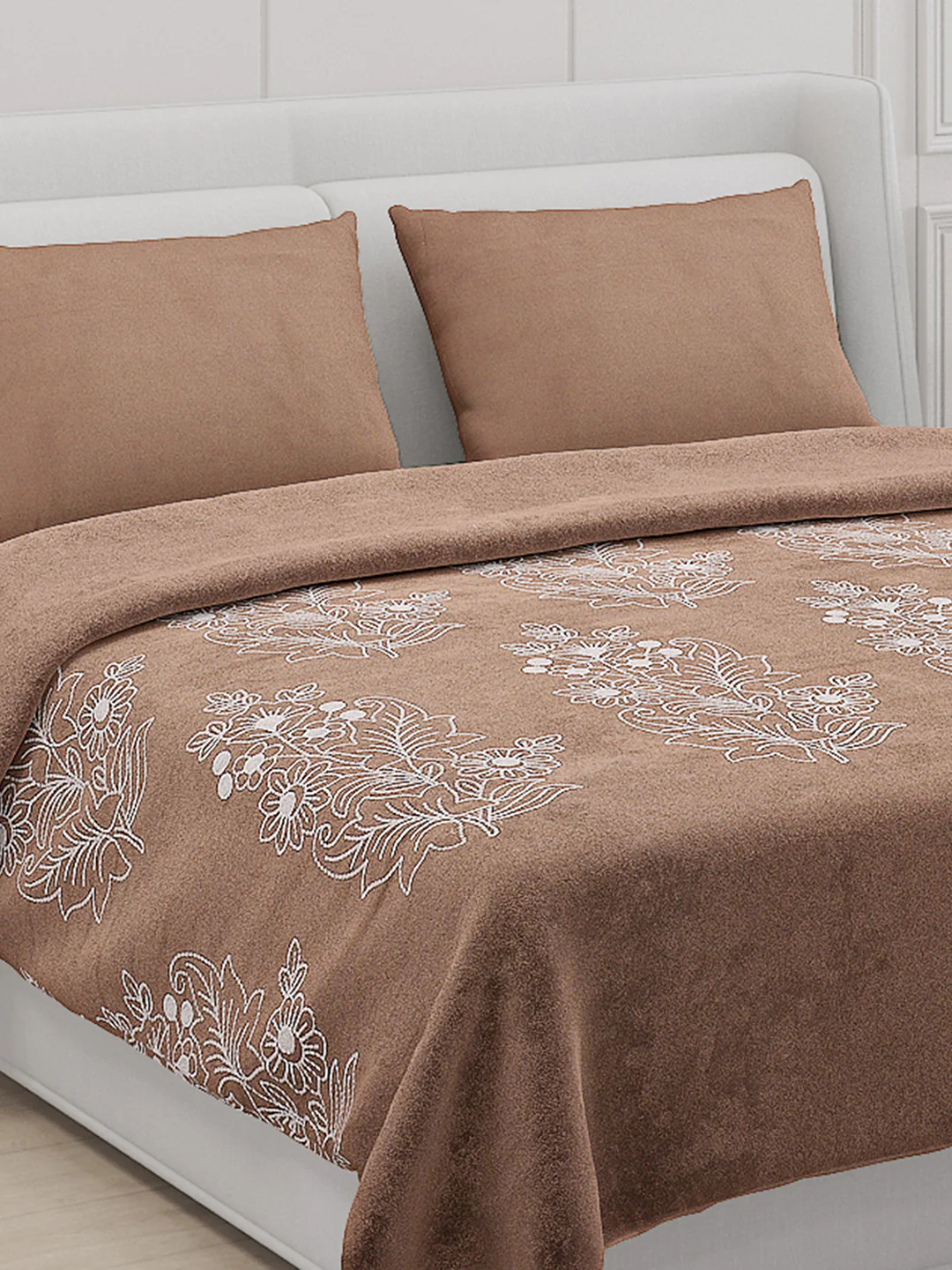115 GSM Polyester Double Bed Bedsheet with 2 Pillow Covers - Updated - Updated - Updated - Image 5