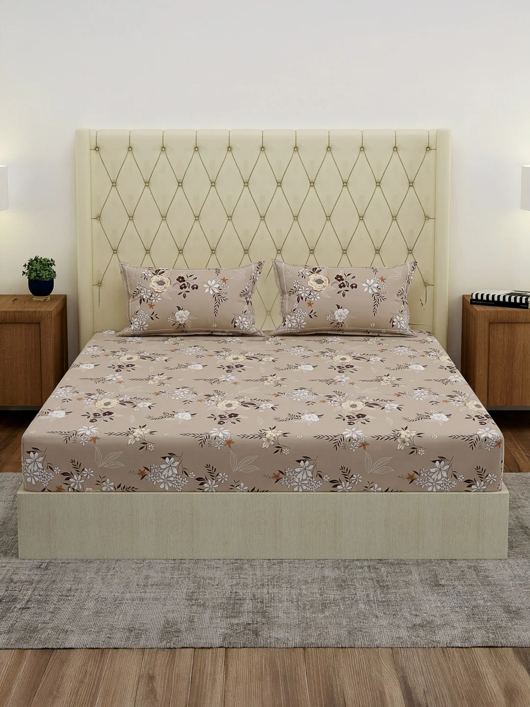 120 GSM Polyester Double Bed Bedsheet with 2 Pillow Covers Clara Collection - Image 3