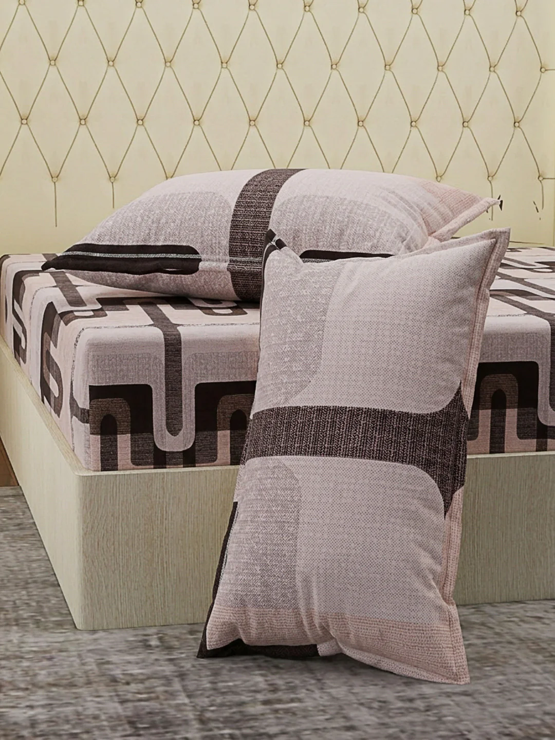 120 GSM Polyester Double Bed Bedsheet with 2 Pillow Covers Clara Collection - Image 5