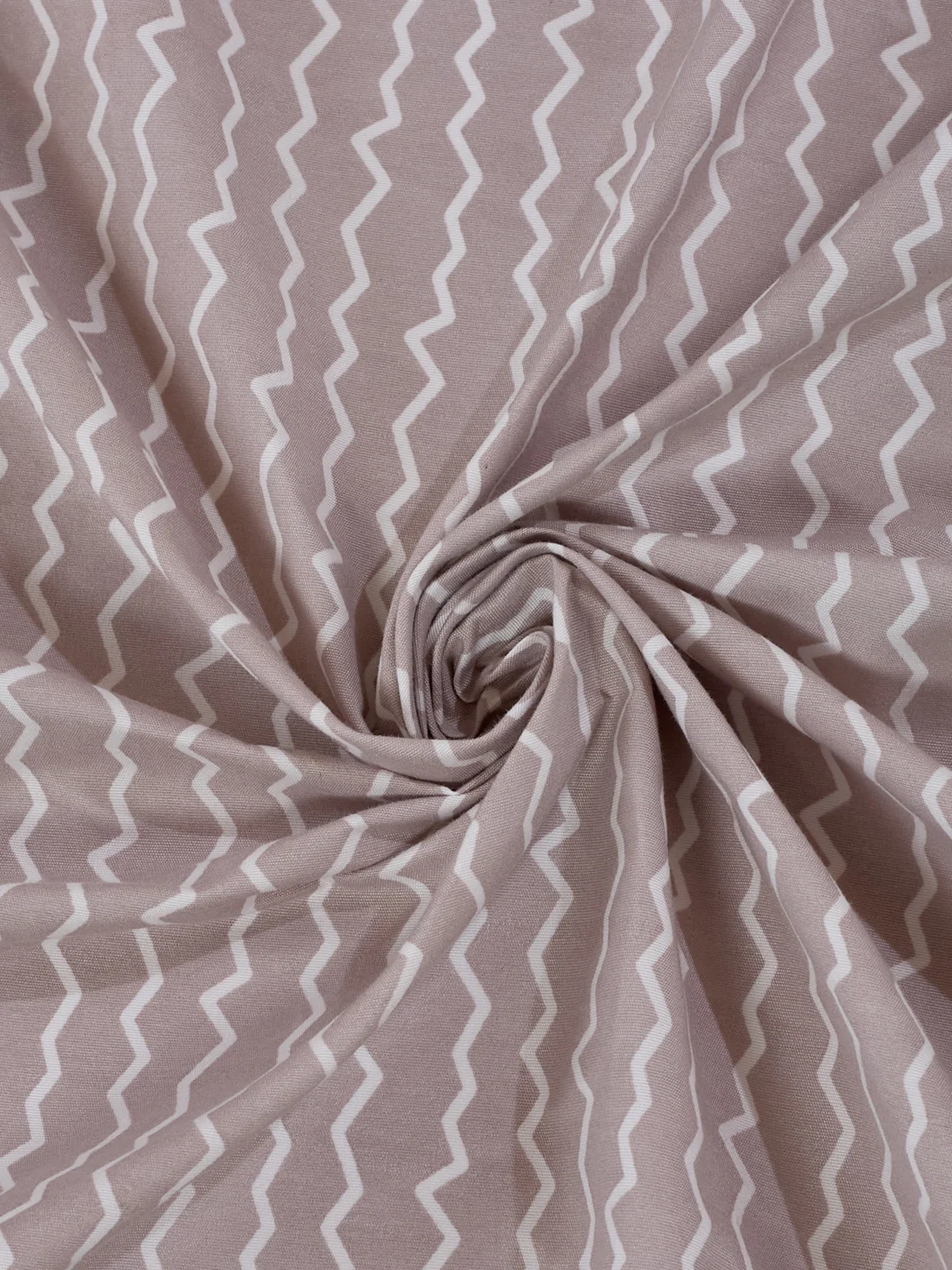 120 GSM Polyester Double Bed Bedsheet with 2 Pillow Covers Clara Collection - Image 8