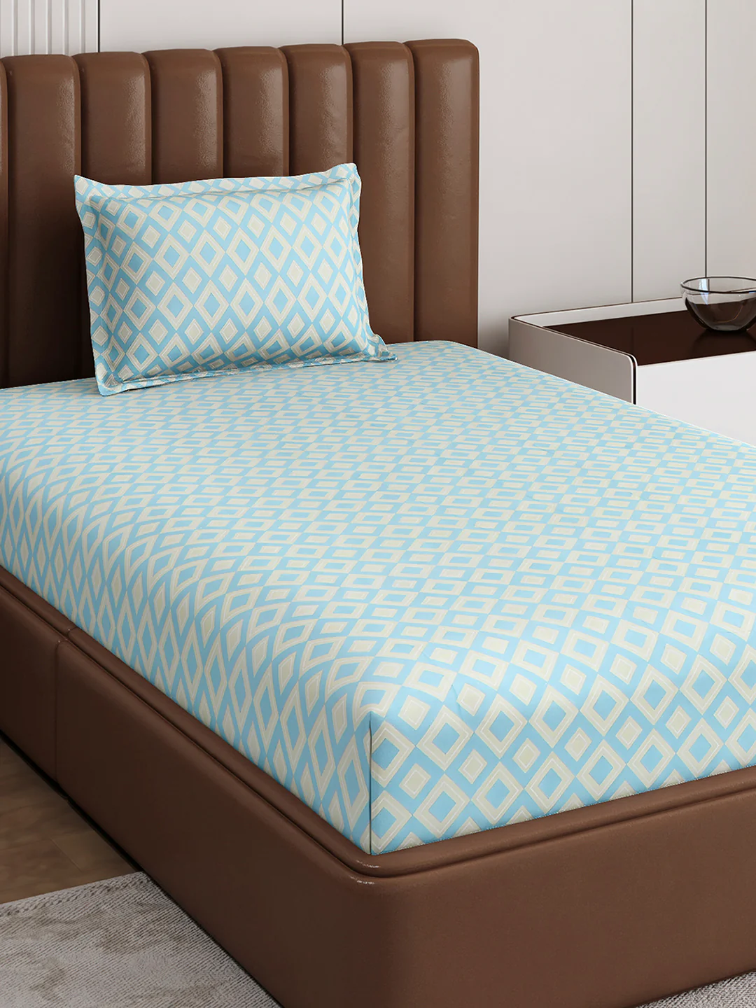 120 GSM Polyester Single Bedsheet with 1 Pillow Cover (Pixel) - Image 4