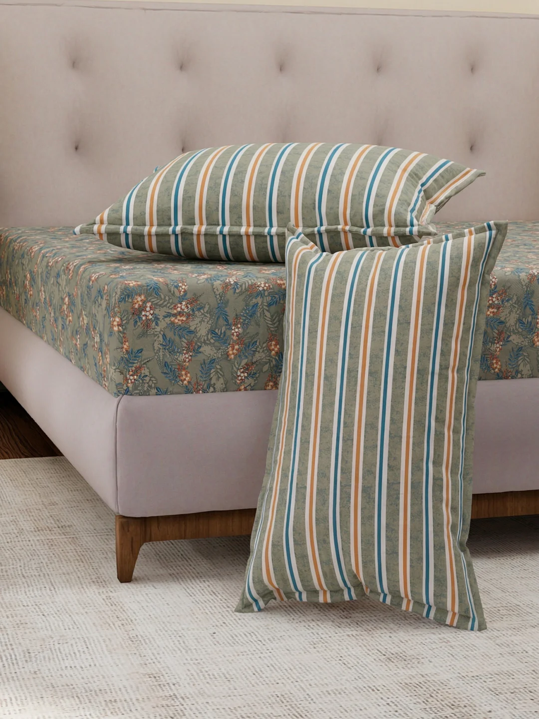 MOCA by Monte Carlo 120 TC Polycotton Double Bed Bedsheet with 2 Pillow Covers Paradise Collection - Image 5