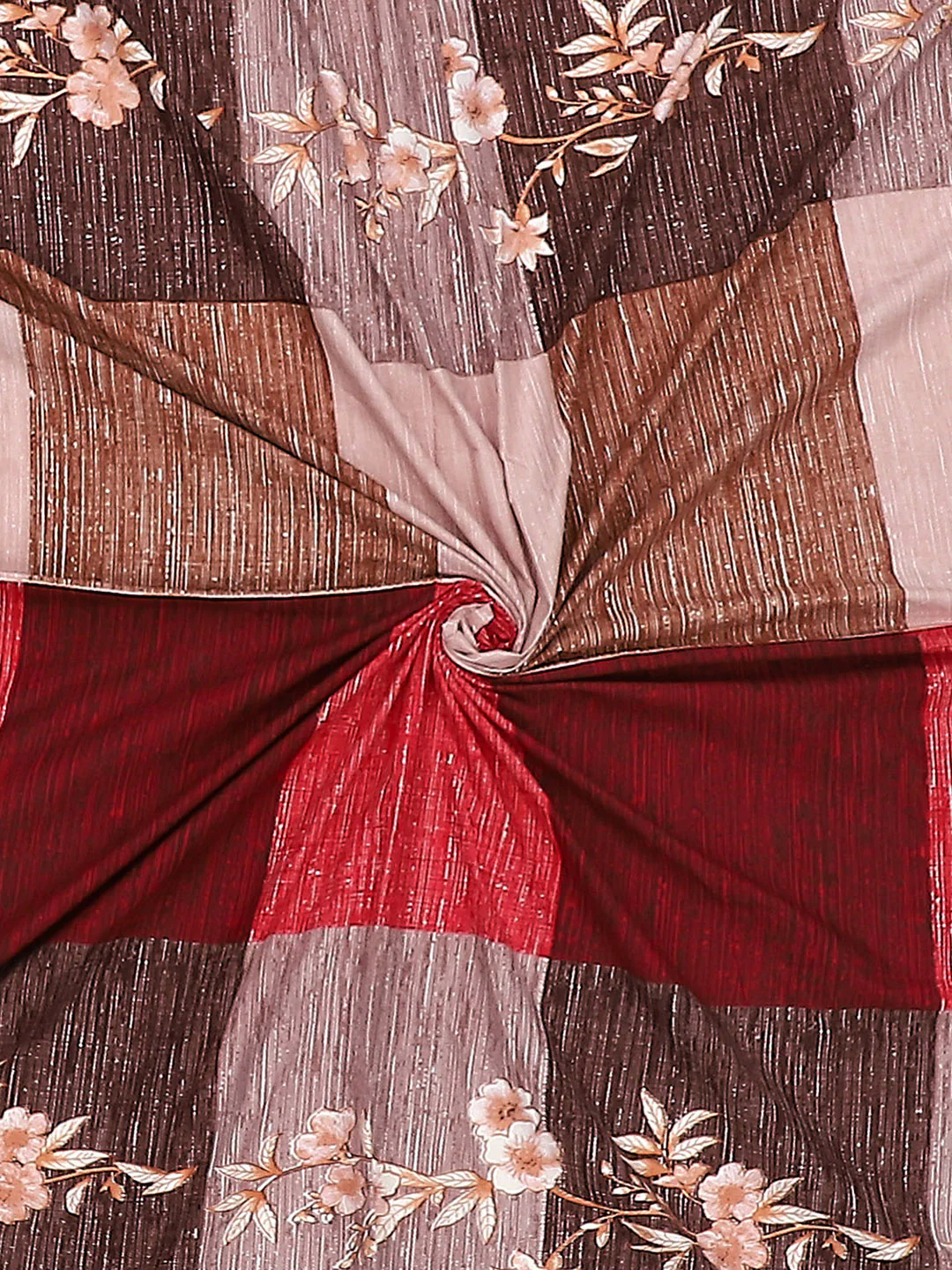 125 GSM Polyester Double Bed Bedsheet with 2 Pillow Covers - Image 9