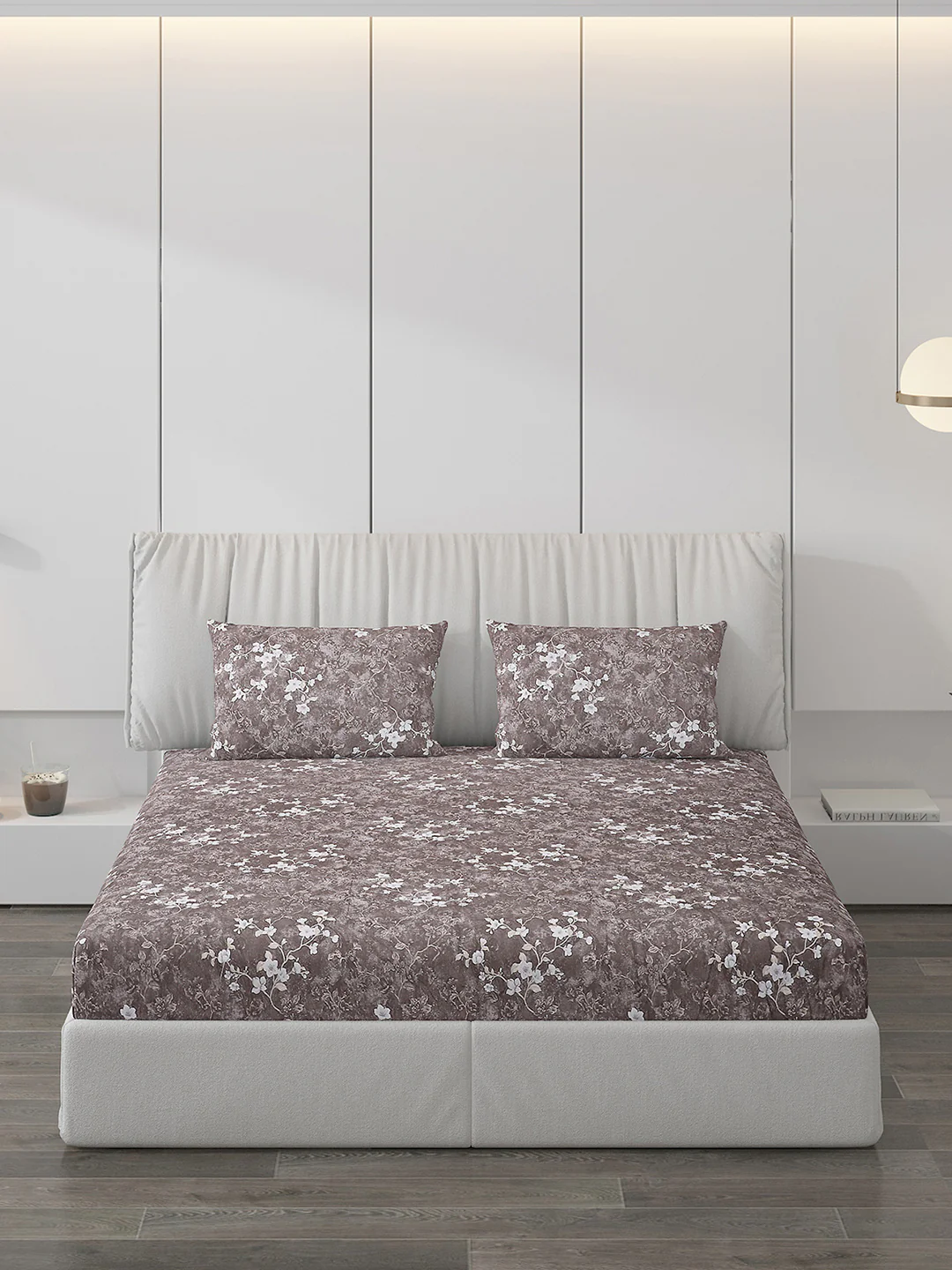 130 GSM Polyester Double Bed Bedsheet with 2 Pillow Covers - Image 2