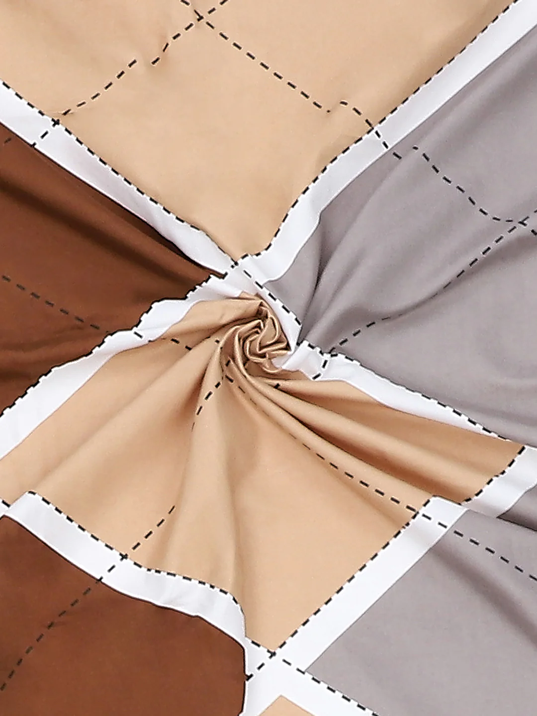 130 GSM Polyester Double Bed Bedsheet with 2 Pillow Covers - Image 9