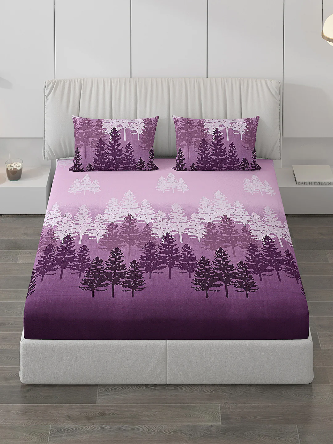 130 GSM Polyester Double Bed Bedsheet with 2 Pillow Covers - Image 2