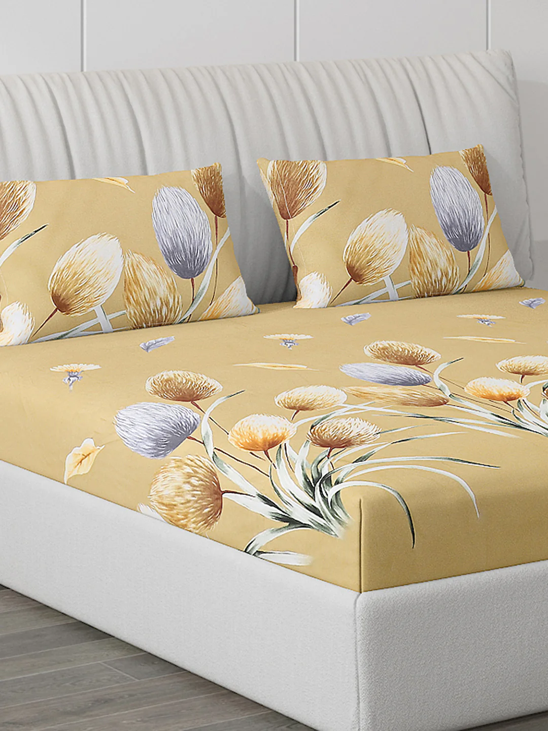 130 GSM Polyester Double Bed Bedsheet with 2 Pillow Covers - Image 5