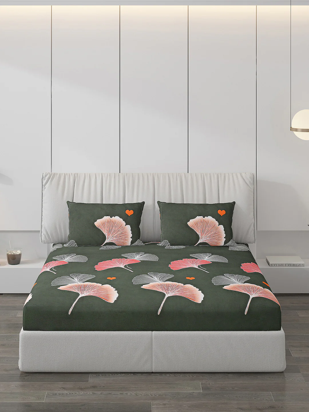 130 GSM Polyester Double Bed Bedsheet with 2 Pillow Covers - Image 3
