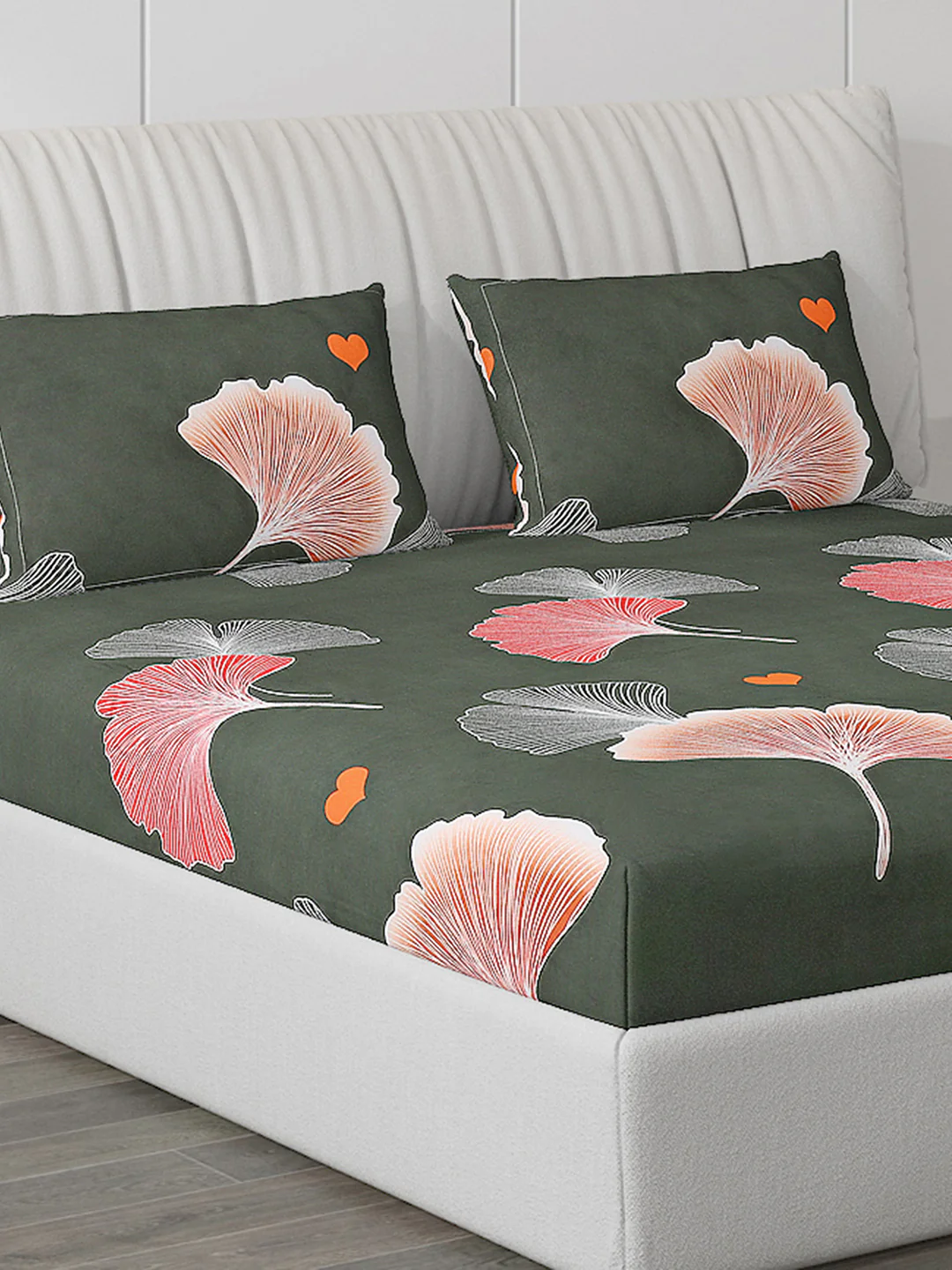 130 GSM Polyester Double Bed Bedsheet with 2 Pillow Covers - Image 5