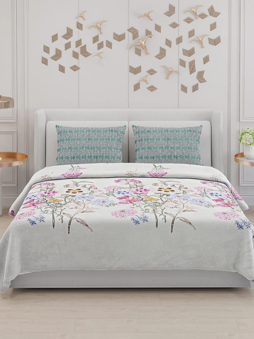 130 GSM Polyester Double Bed Bedsheet with 2 Pillow Covers - Image 3