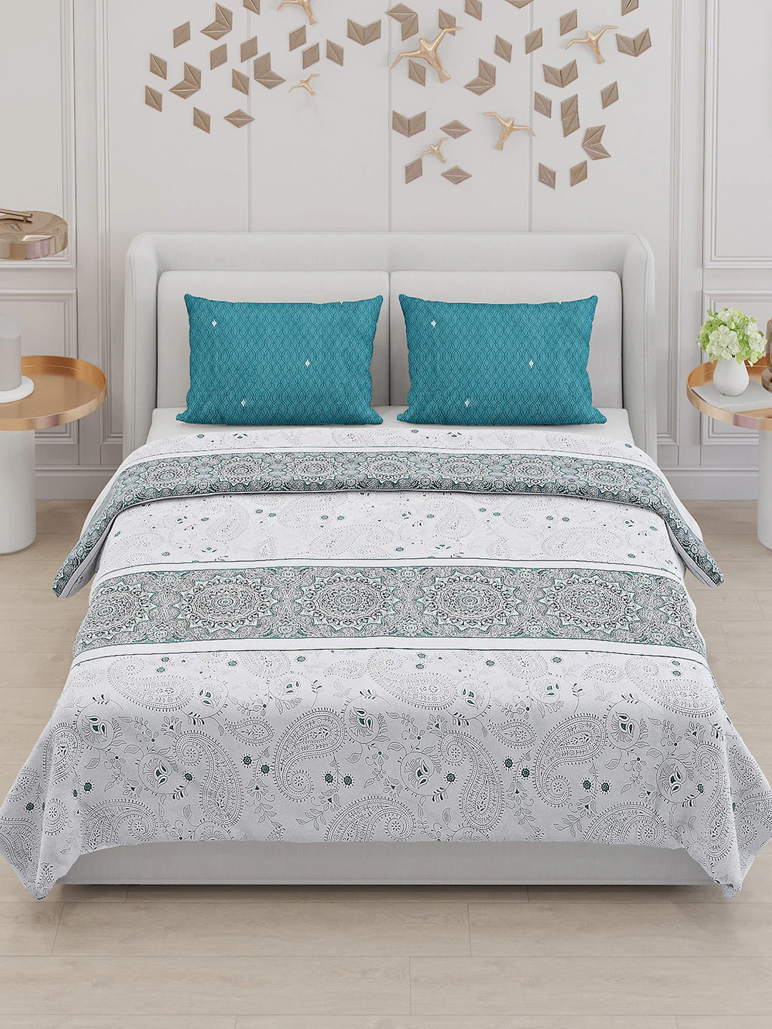 130 GSM Polyester Double Bed Bedsheet with 2 Pillow Covers - Image 2
