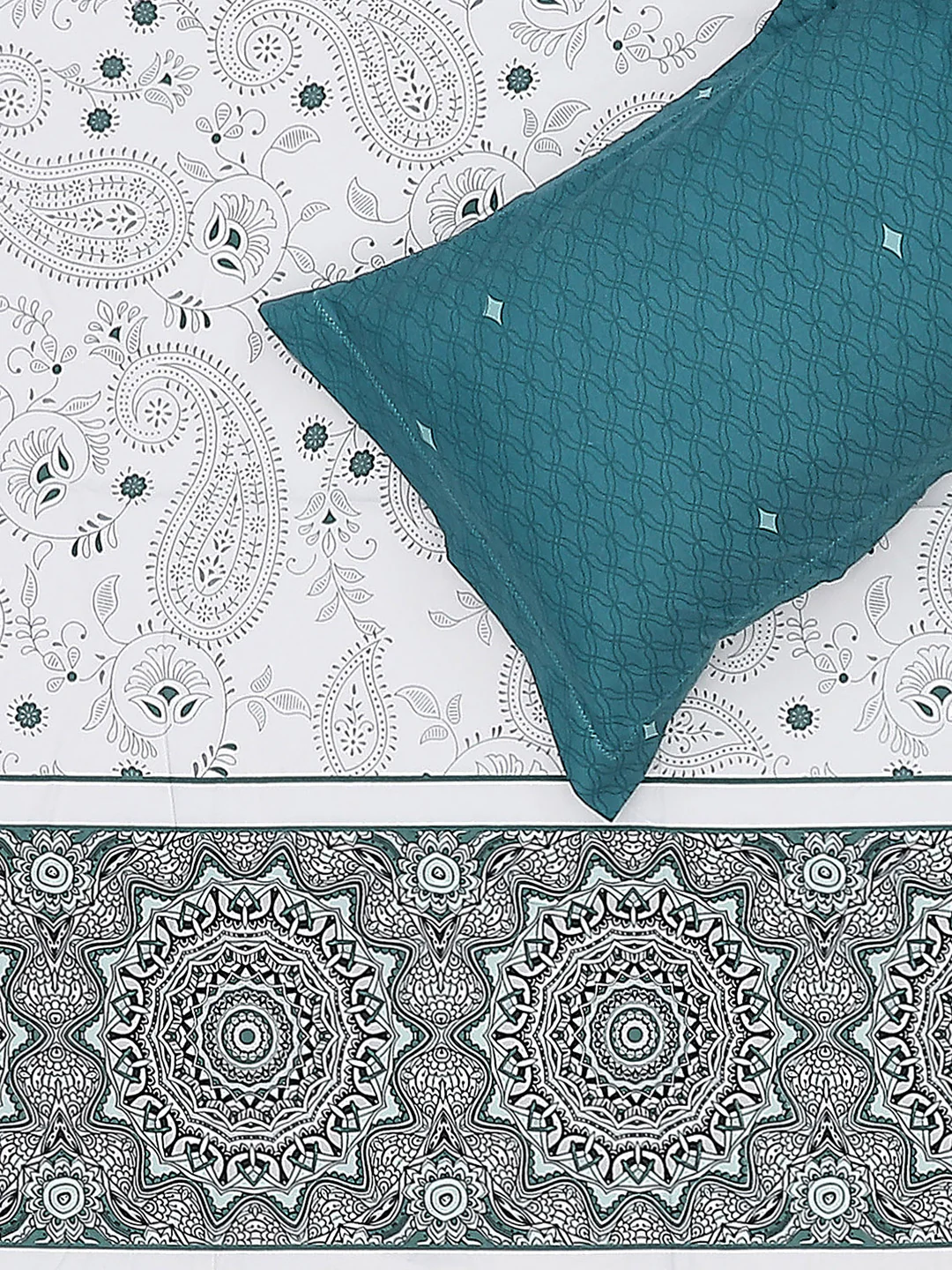 130 GSM Polyester Double Bed Bedsheet with 2 Pillow Covers - Image 6