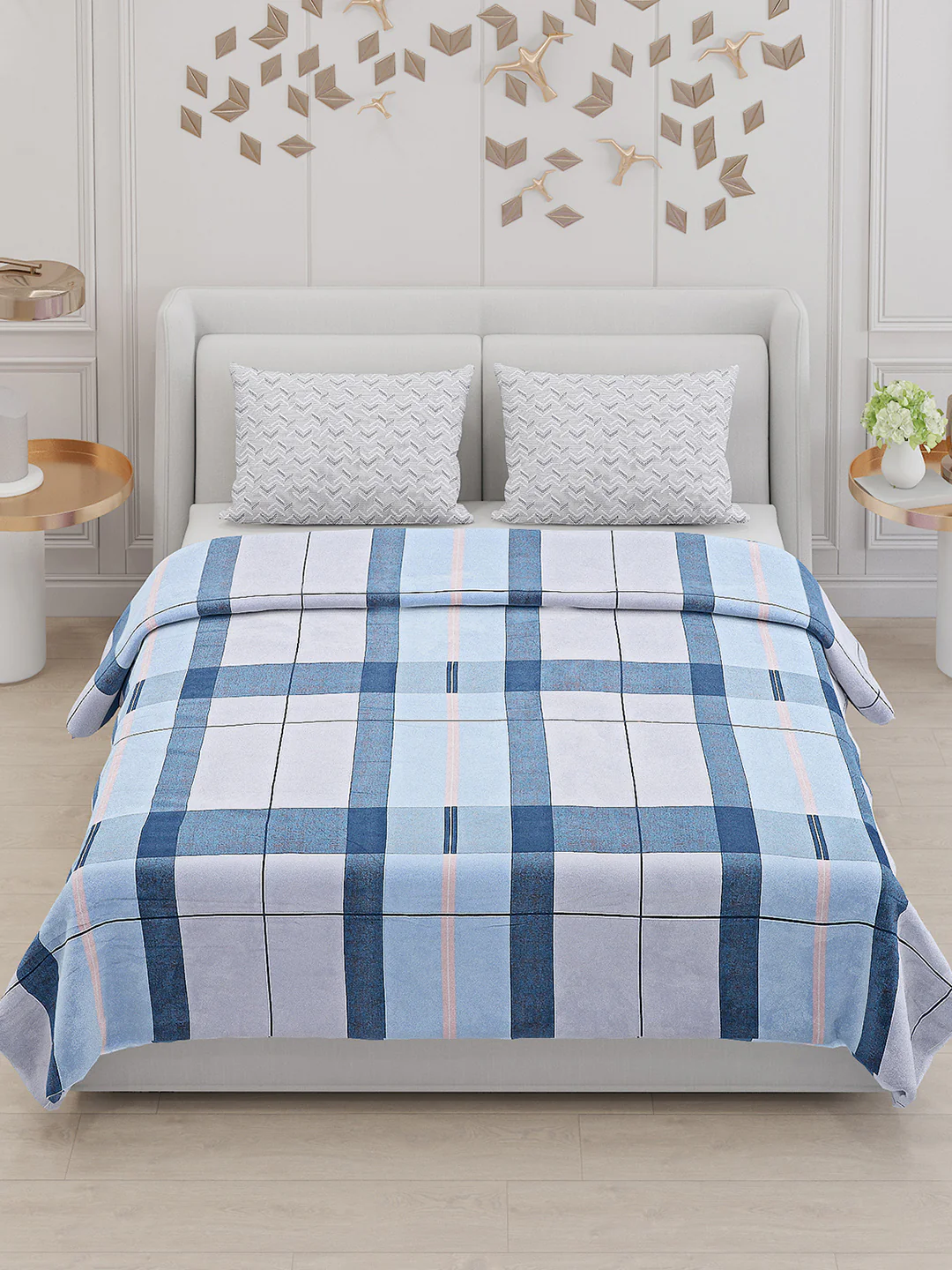 130 GSM Polyester Double Bed Bedsheet with 2 Pillow Covers - Image 2