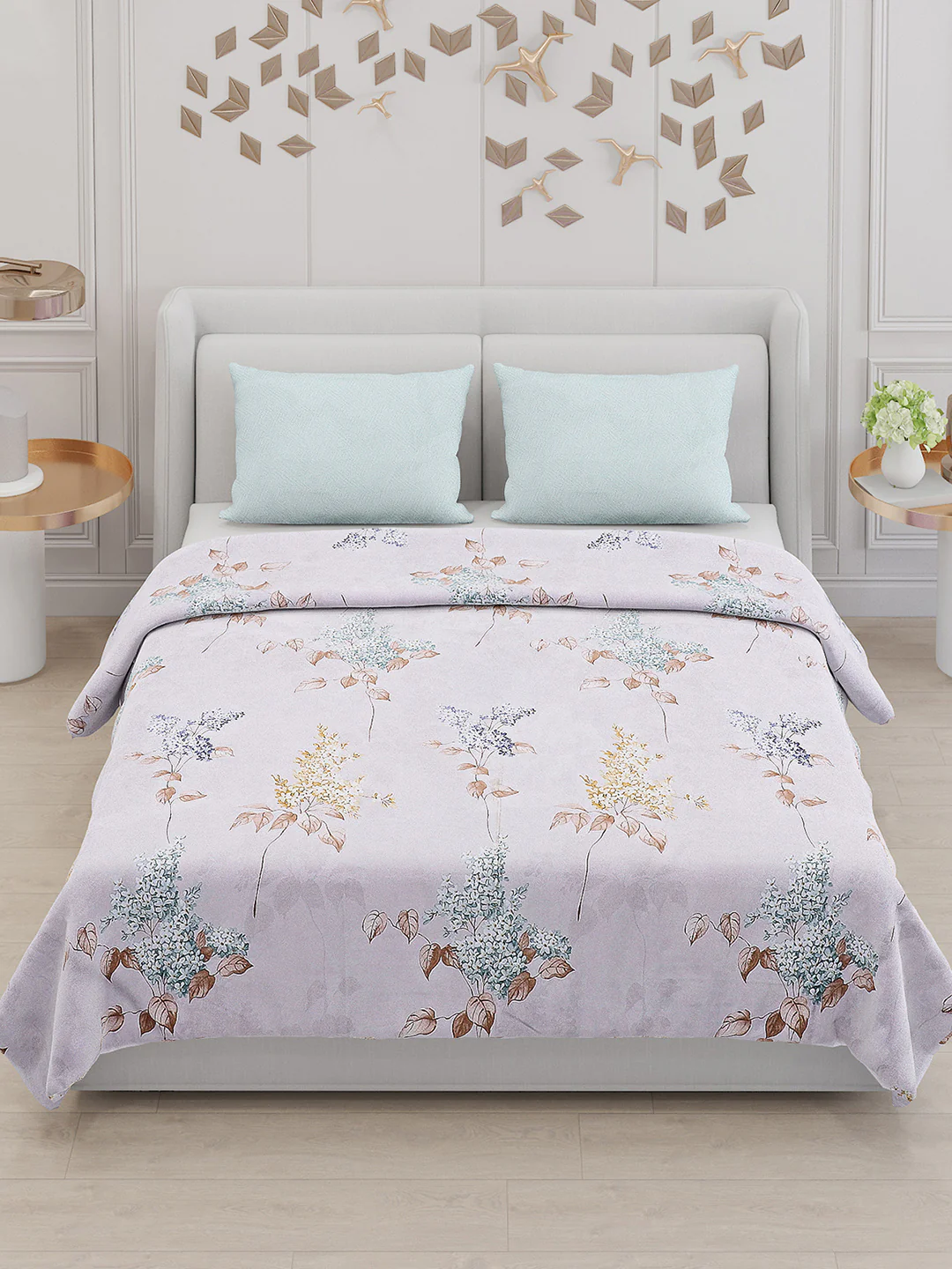 130 GSM Polyester Double Bed Bedsheet with 2 Pillow Covers - Image 2
