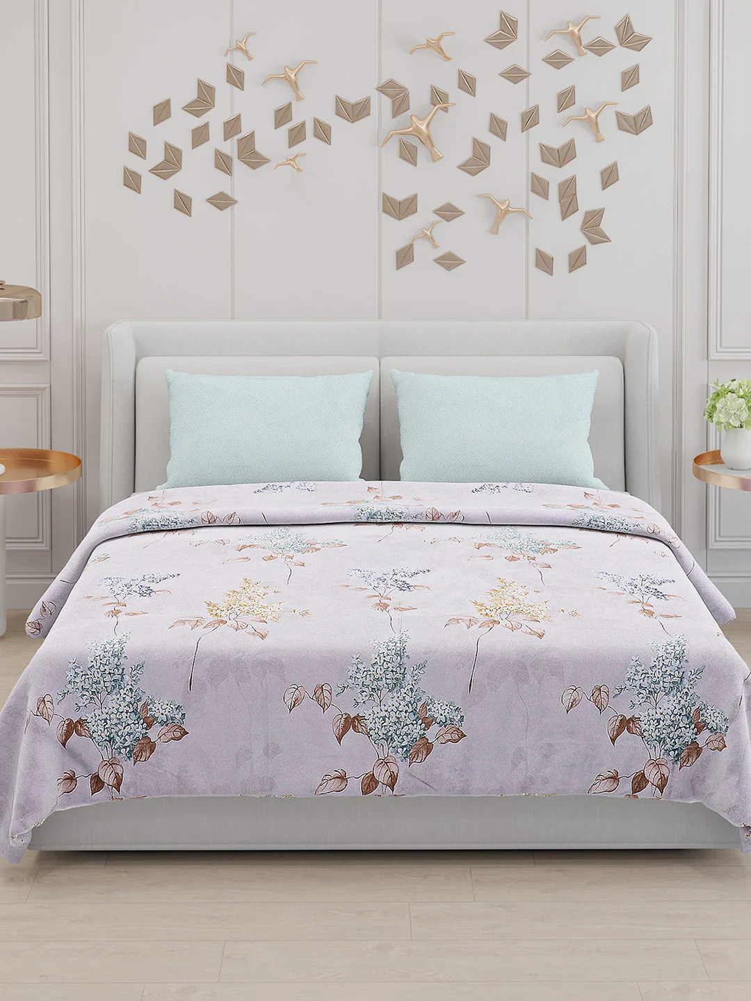 130 GSM Polyester Double Bed Bedsheet with 2 Pillow Covers - Image 3