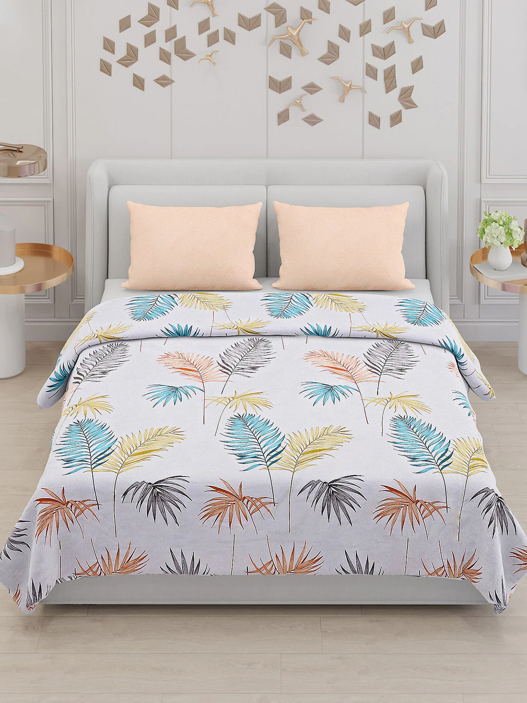 130 GSM Polyester Double Bed Bedsheet with 2 Pillow Covers - Image 2