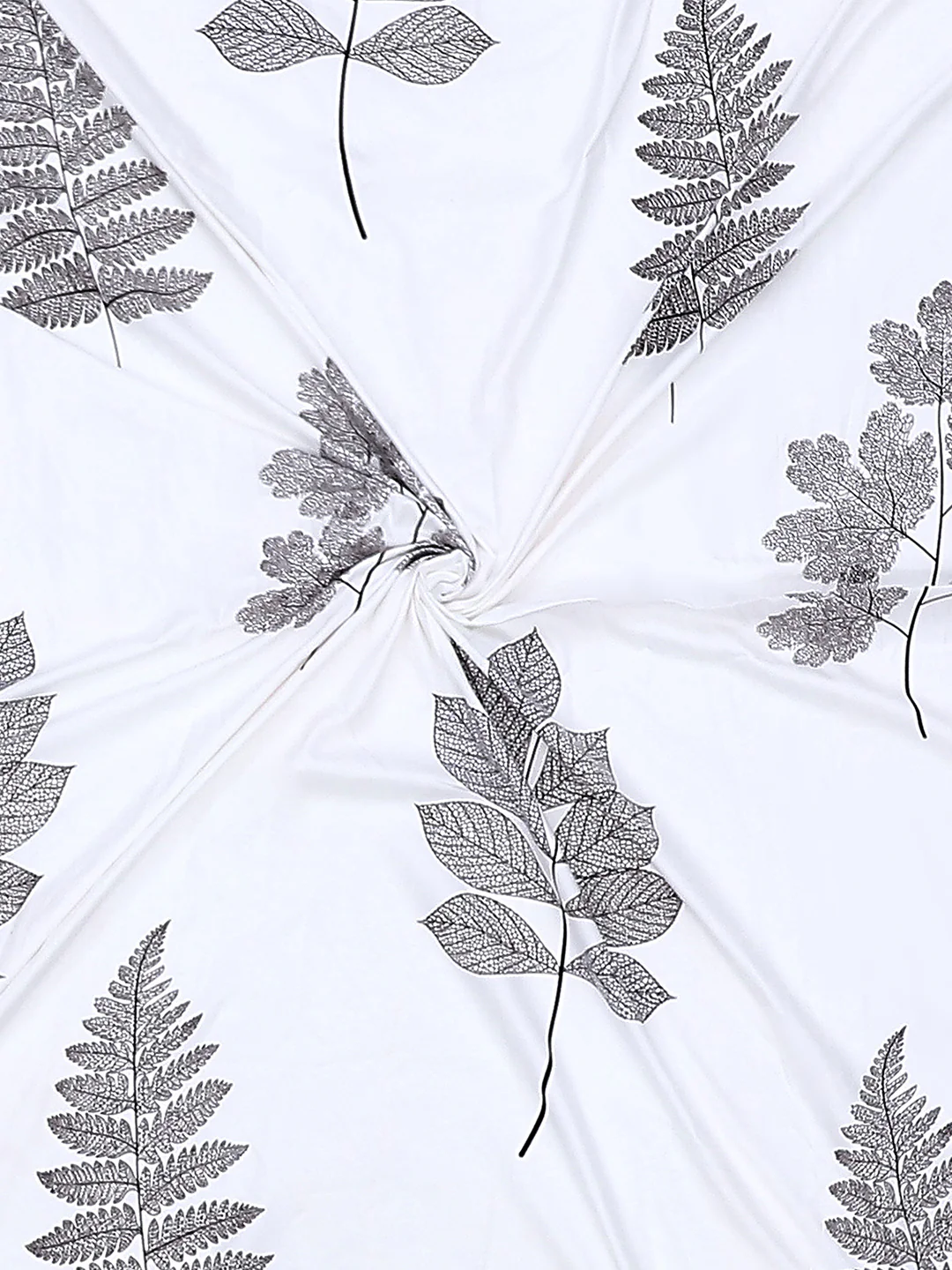 130 GSM Polyester Double Bed Bedsheet with 2 Pillow Covers - Image 9