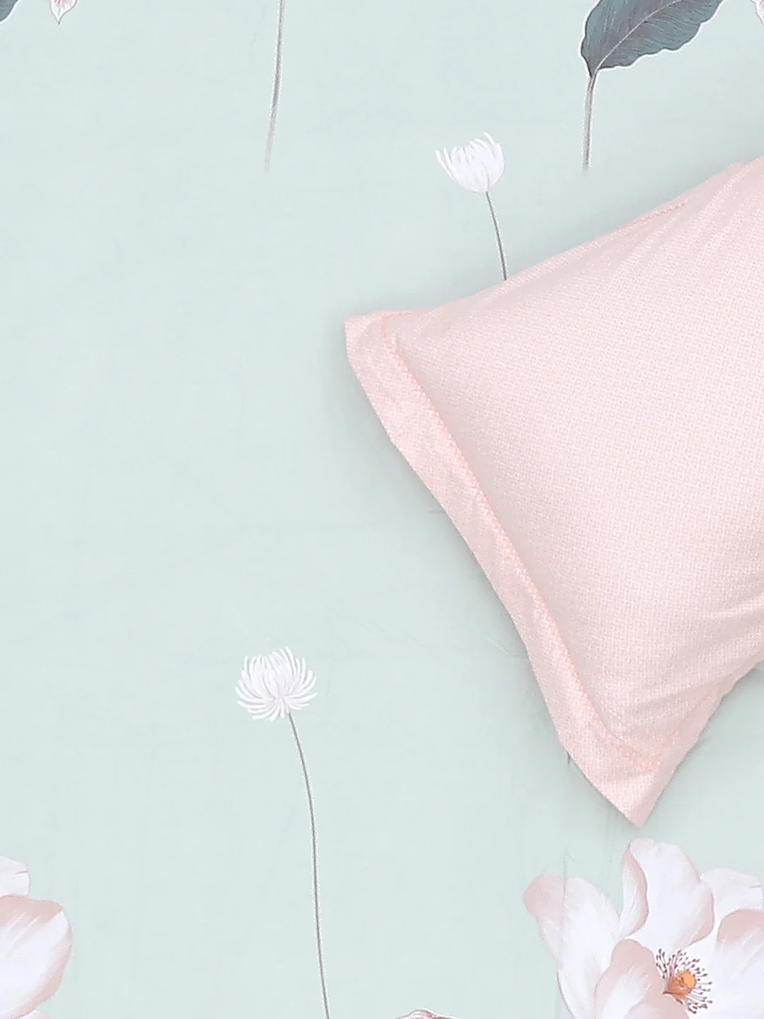 130 GSM Polyester Double Bed Bedsheet with 2 Pillow Covers - Image 6