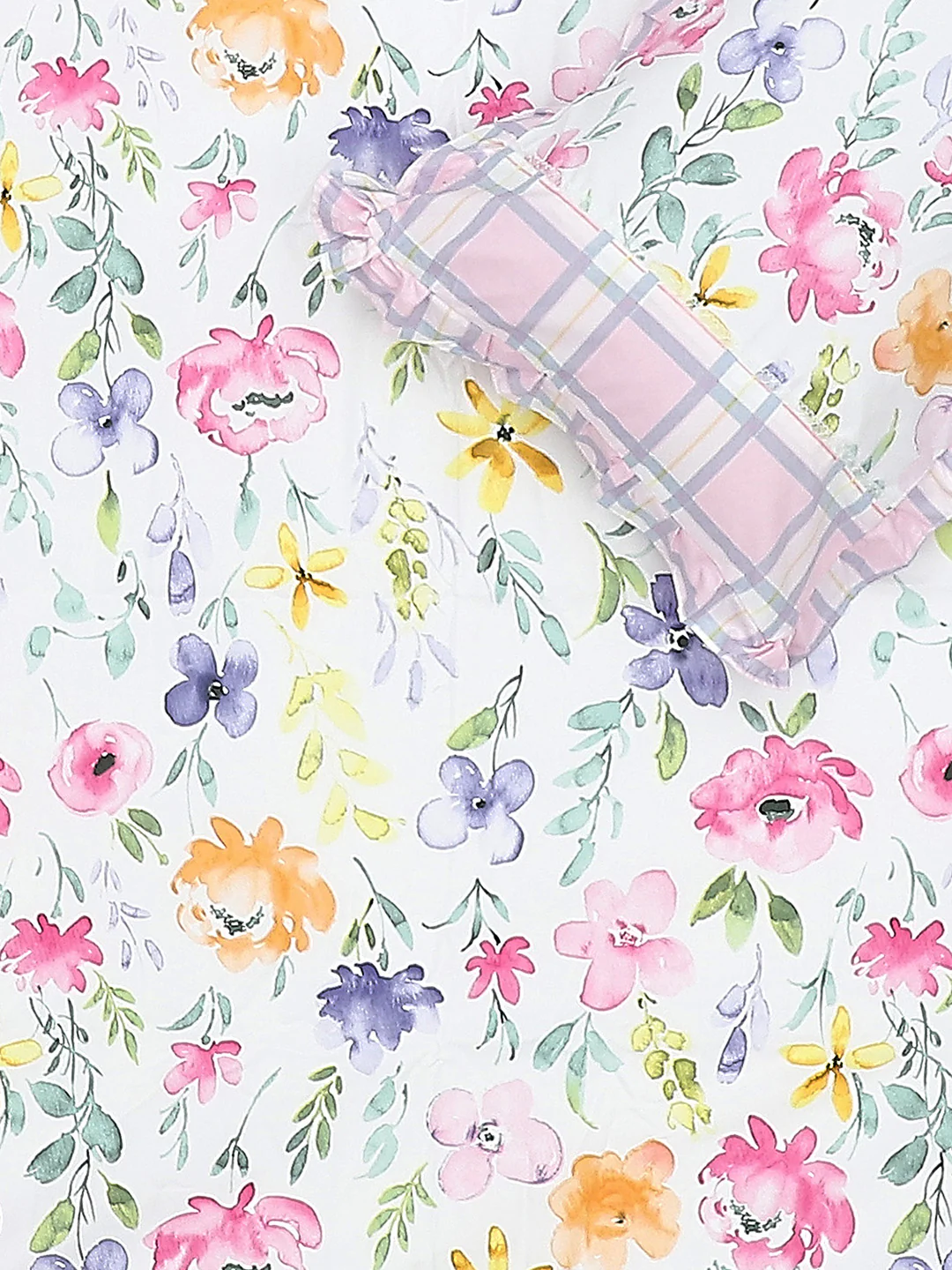 130 GSM Polyester Double Bed Bedsheet with 2 Pillow Covers - Image 6