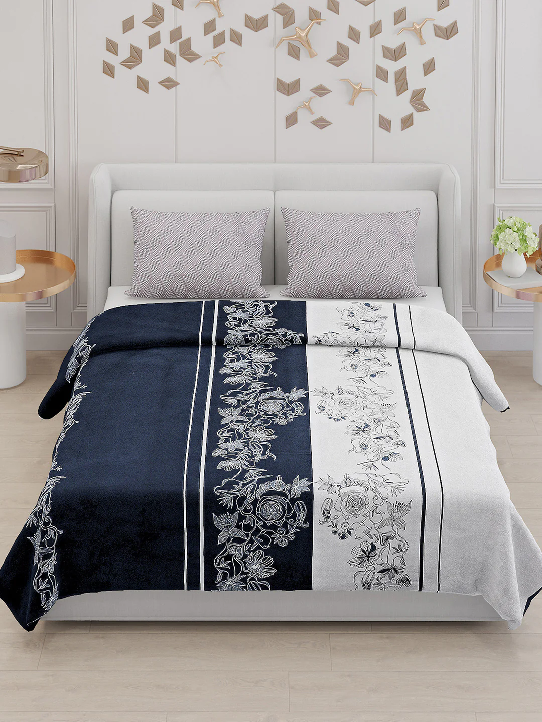 130 GSM Polyester Double Bed Bedsheet with 2 Pillow Covers - Image 2