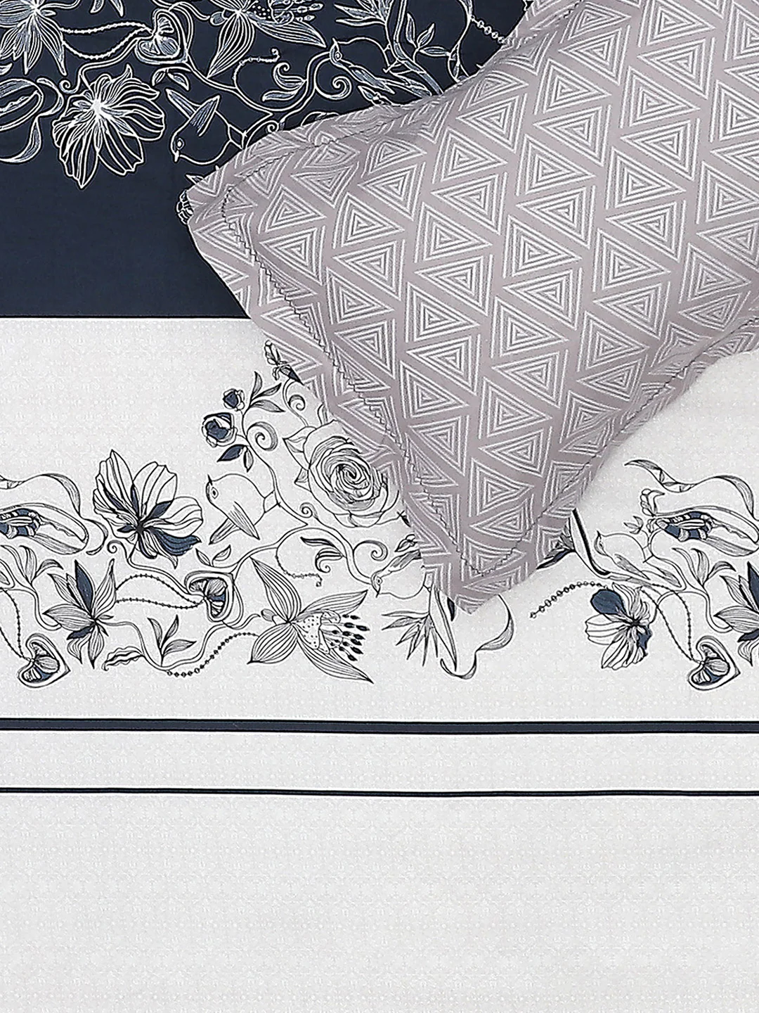 130 GSM Polyester Double Bed Bedsheet with 2 Pillow Covers - Image 6