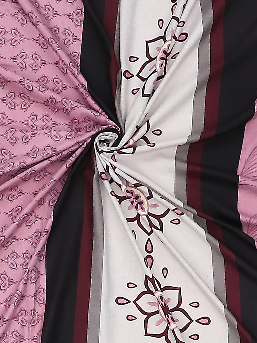 130 GSM Polyester Double Bed Bedsheet with 2 Pillow Covers - Image 9