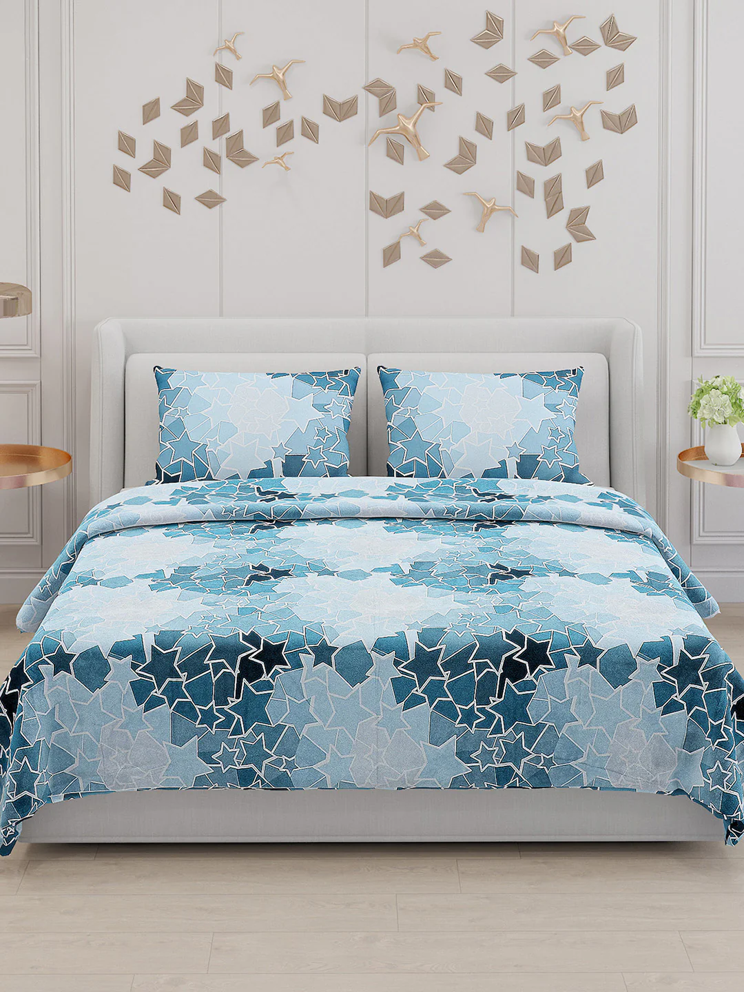 130 GSM Polyester Double Bed Bedsheet with 2 Pillow Covers - Image 3