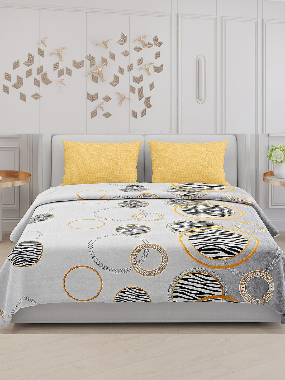 130 GSM Polyester Double Bed Bedsheet with 2 Pillow Covers - Image 3