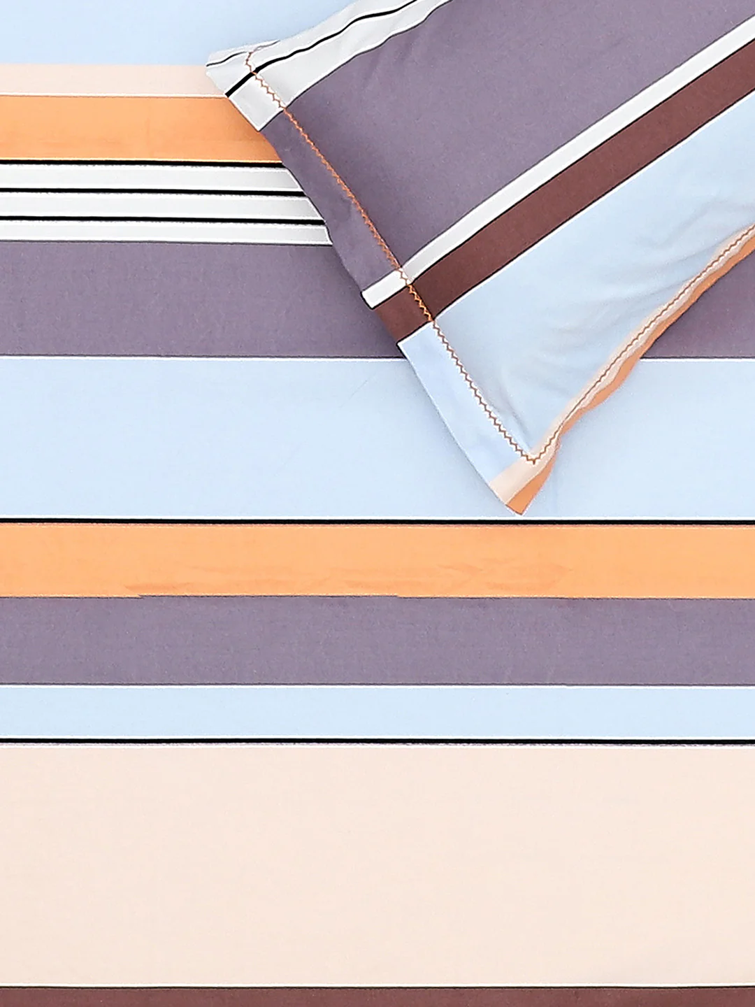 130 GSM Polyester Double Bed Bedsheet with 2 Pillow Covers - Image 6