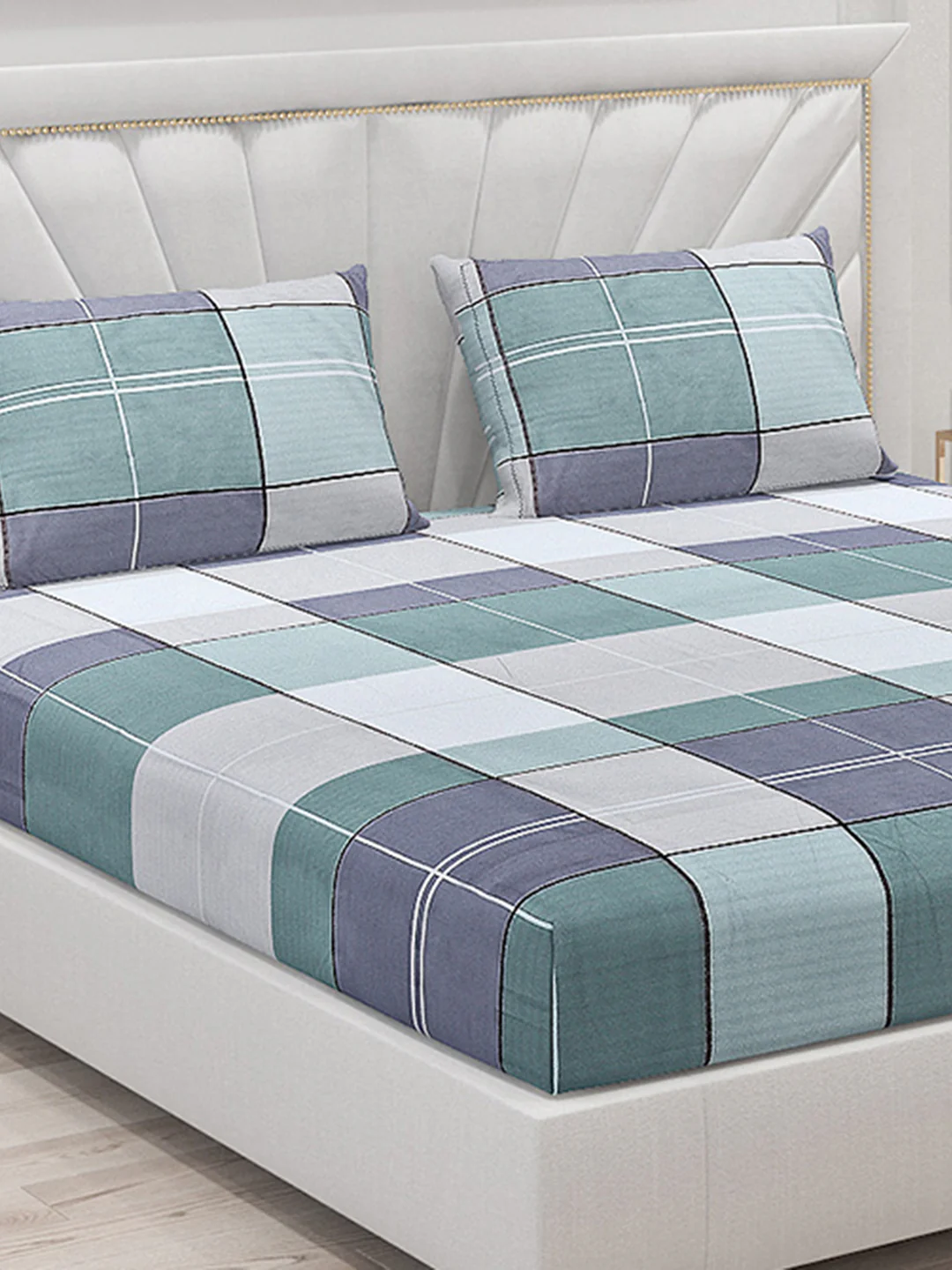130 GSM Polyester Double Bed Bedsheet with 2 Pillow Covers - Image 5