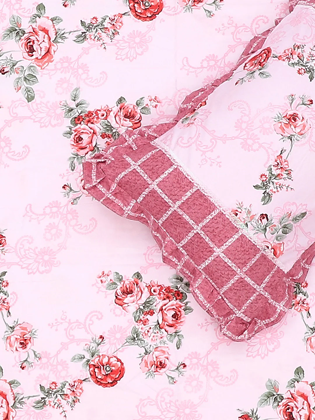 130 GSM Polyester Double Bed Bedsheet with 2 Pillow Covers - Image 6
