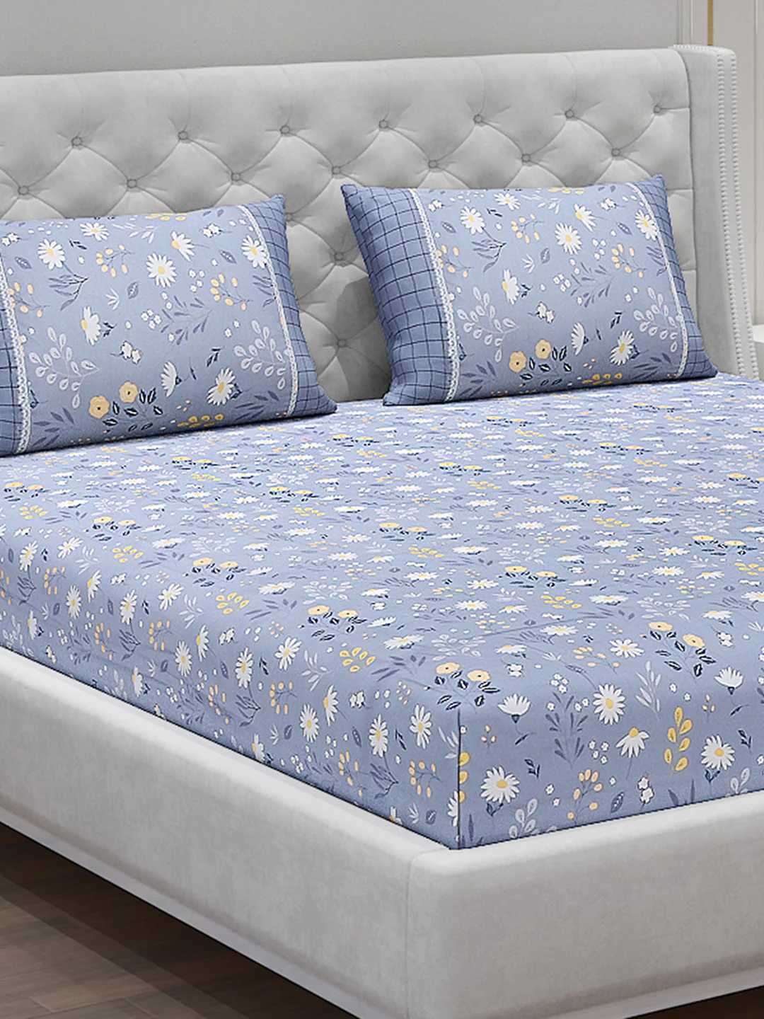 130 GSM Polyester Double Bed Bedsheet with 2 Pillow Covers - Image 5