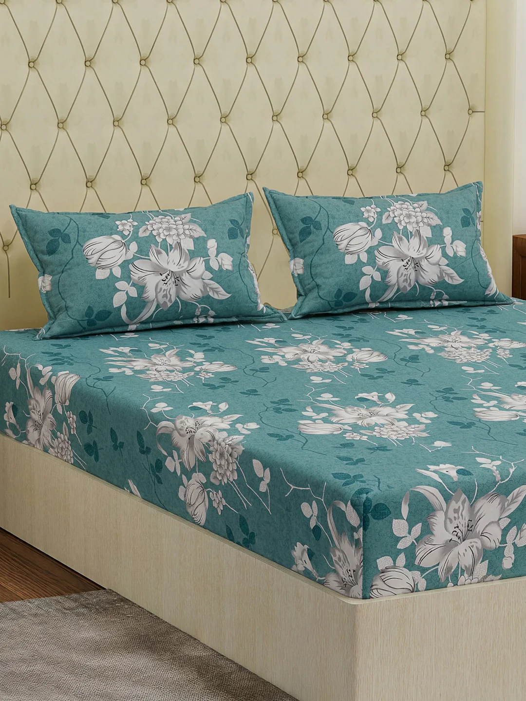 130 GSM Polyester Double Bed Bedsheet with 2 Pillow Covers Fashnik Collection