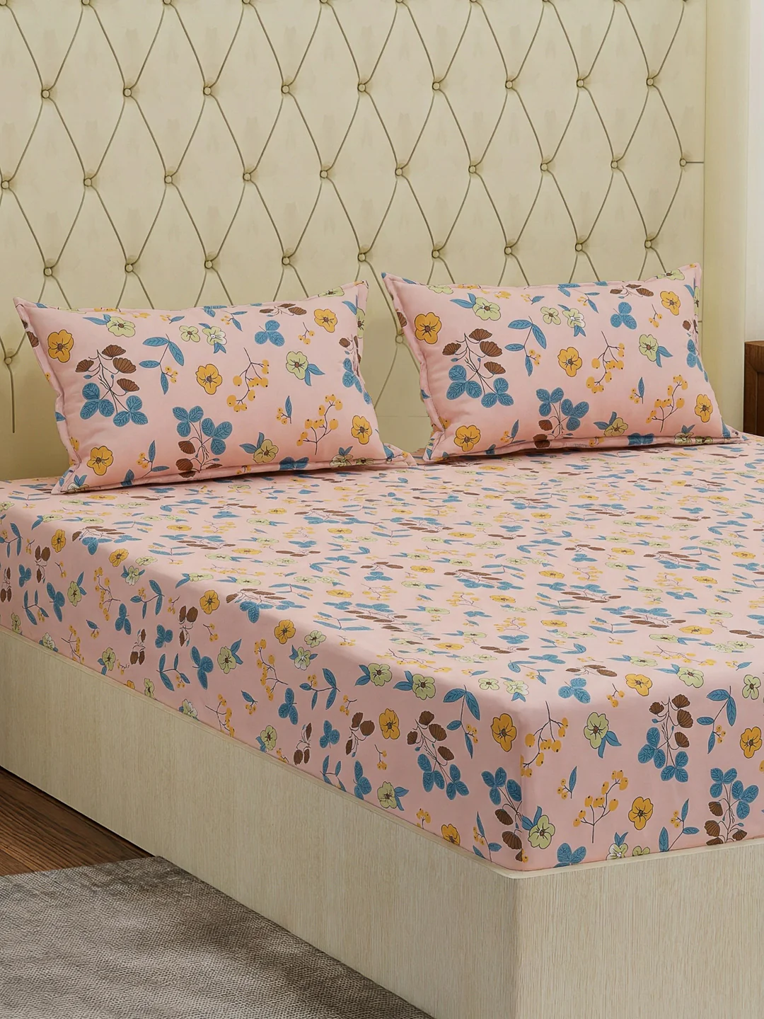 130 GSM Polyester Double Bed Bedsheet with 2 Pillow Covers Fashnik Collection