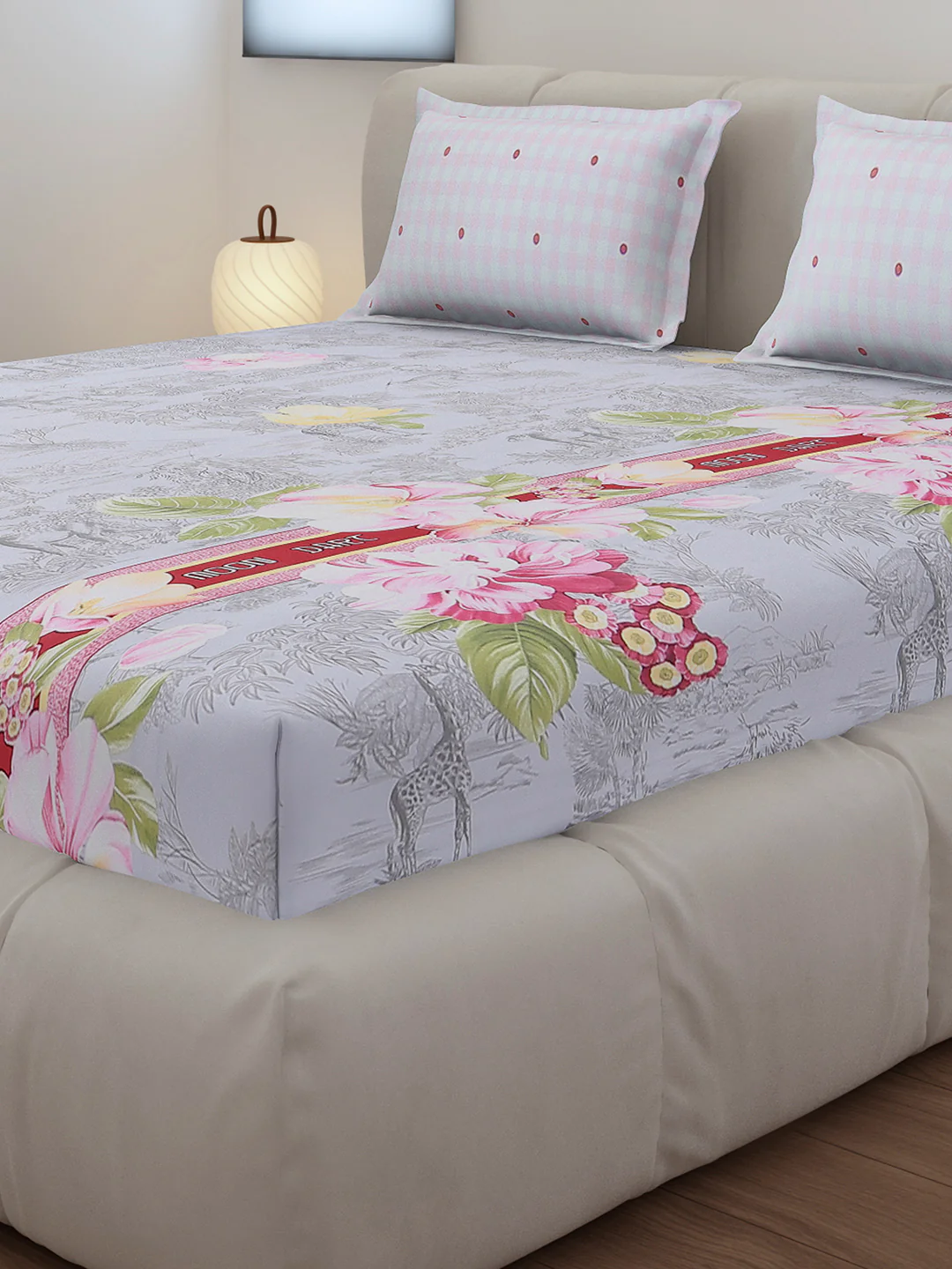 130 GSM Polyester King Size 1 Bedsheet with 2 Pillow Covers (Edmond) - Image 4