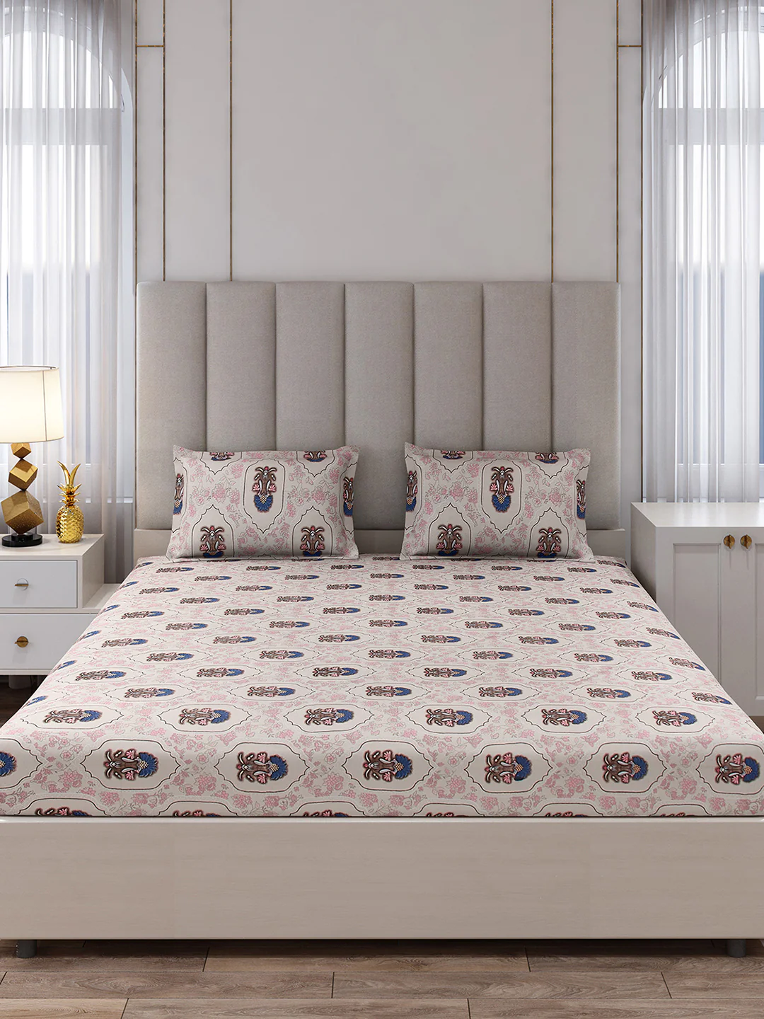 130 GSM Polyester King Size 1 Bedsheet with 2 Pillow Covers (Royal King) - Image 4