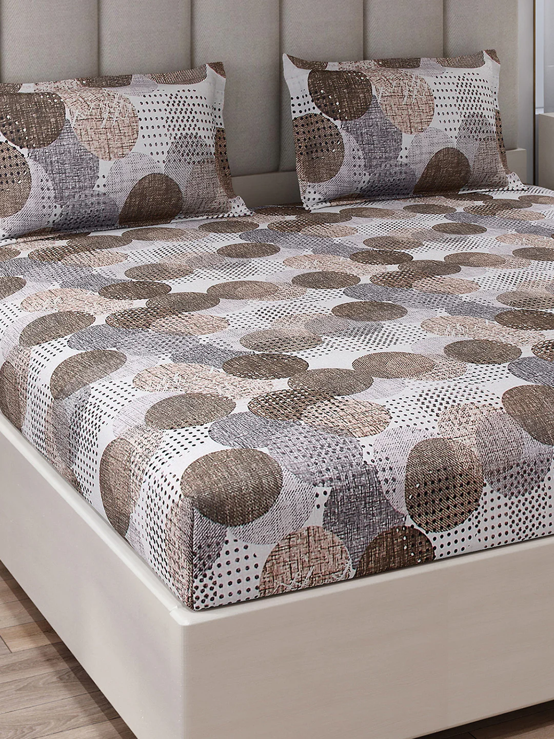 130 GSM Polyester King Size 1 Bedsheet with 2 Pillow Covers (Royal King)