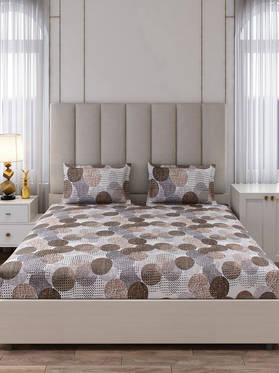 130 GSM Polyester King Size 1 Bedsheet with 2 Pillow Covers (Royal King) - Image 4