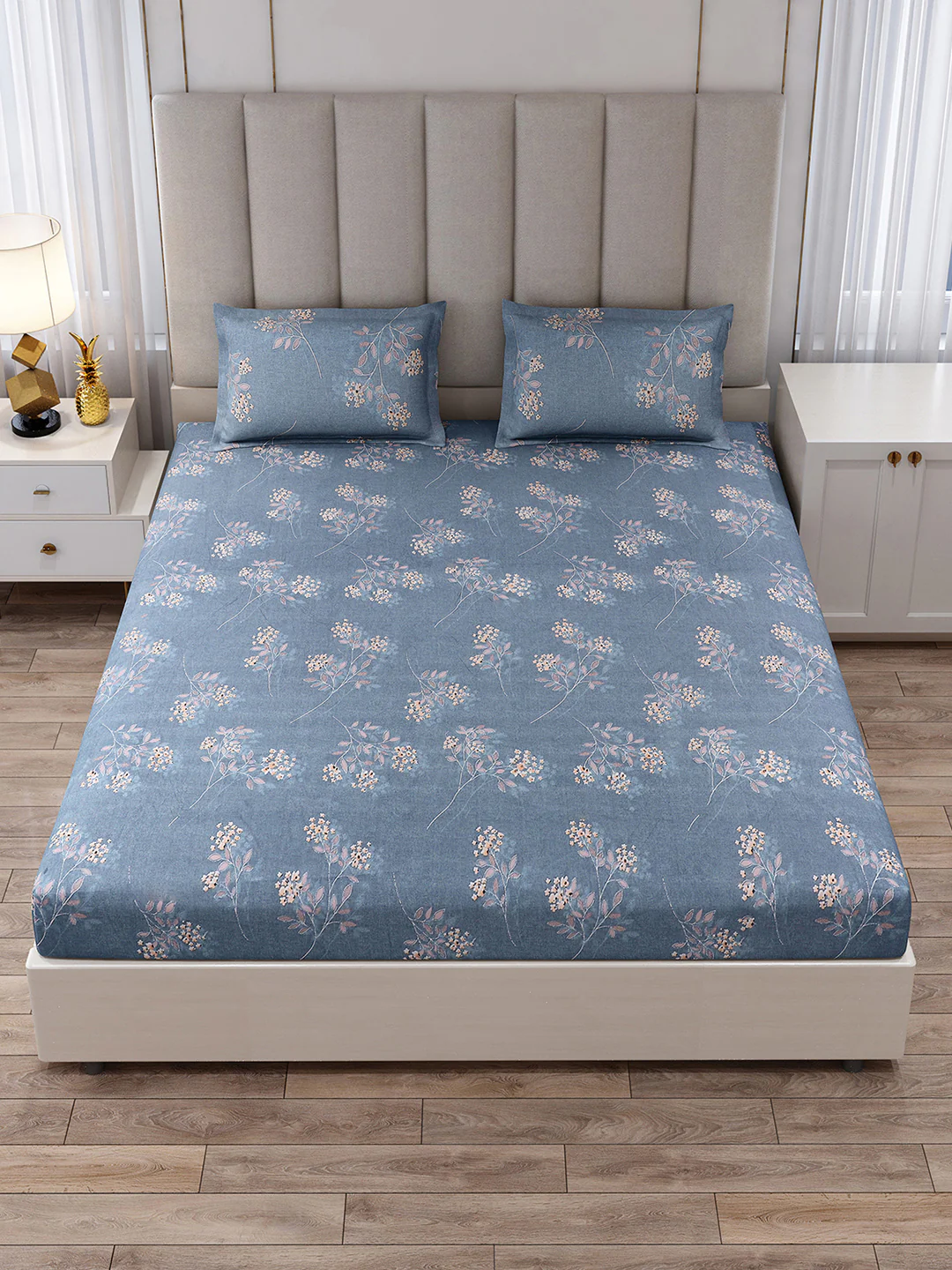 130 GSM Polyester King Size 1 Bedsheet with 2 Pillow Covers (Royal King) - Image 3