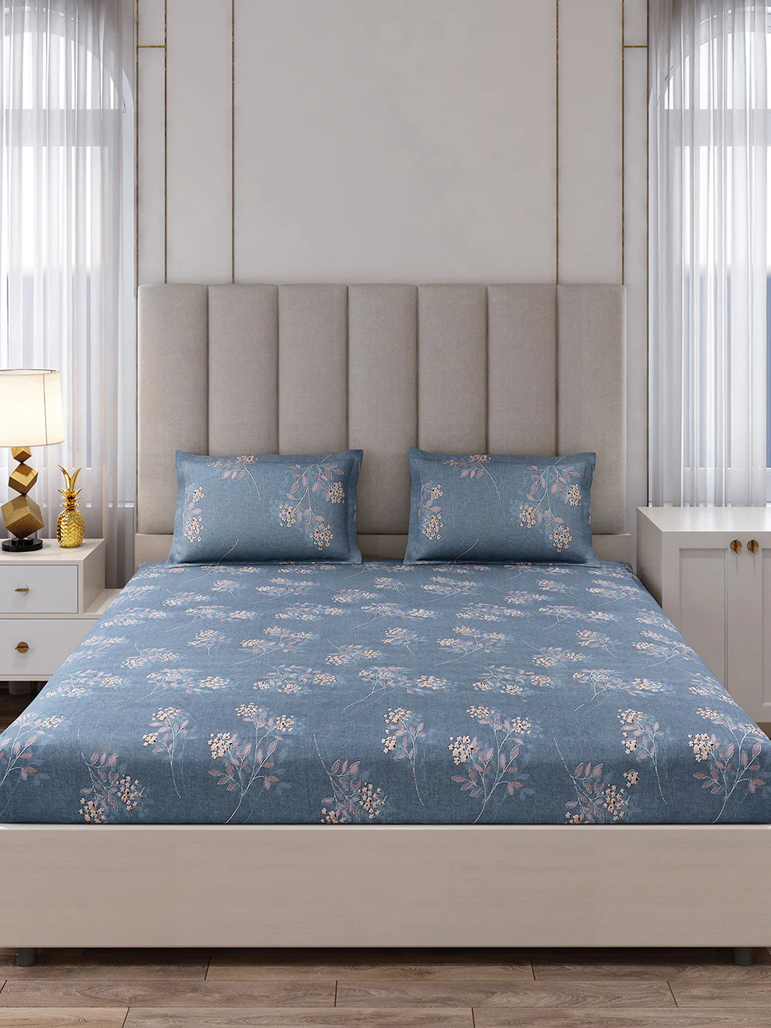 130 GSM Polyester King Size 1 Bedsheet with 2 Pillow Covers (Royal King) - Image 4