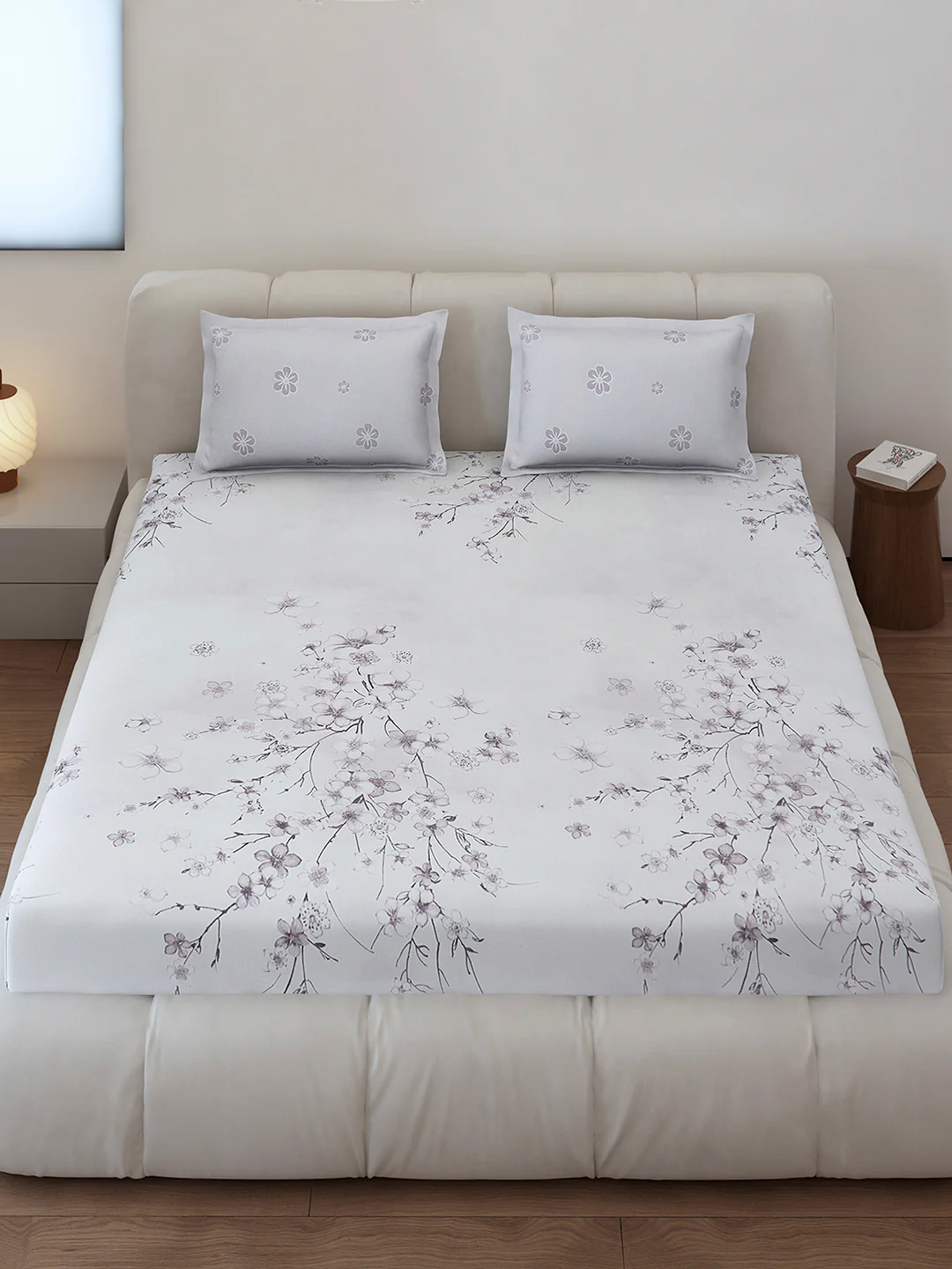 130 GSM Polyester King Size 1 Bedsheet with 2 Pillow Covers (Stanley) - Image 2