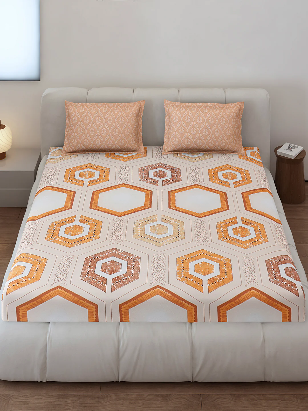 130 GSM Polyester King Size 1 Bedsheet with 2 Pillow Covers (Stanley) - Image 2