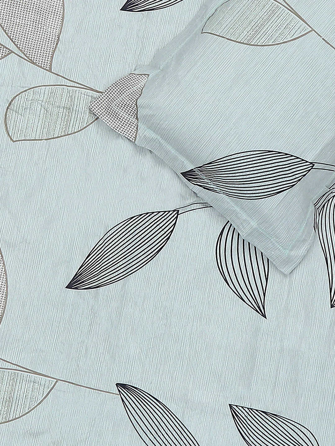 130 GSM Polyester Single Bedsheet with 1 Pillow Cover (Decoy) - Image 5
