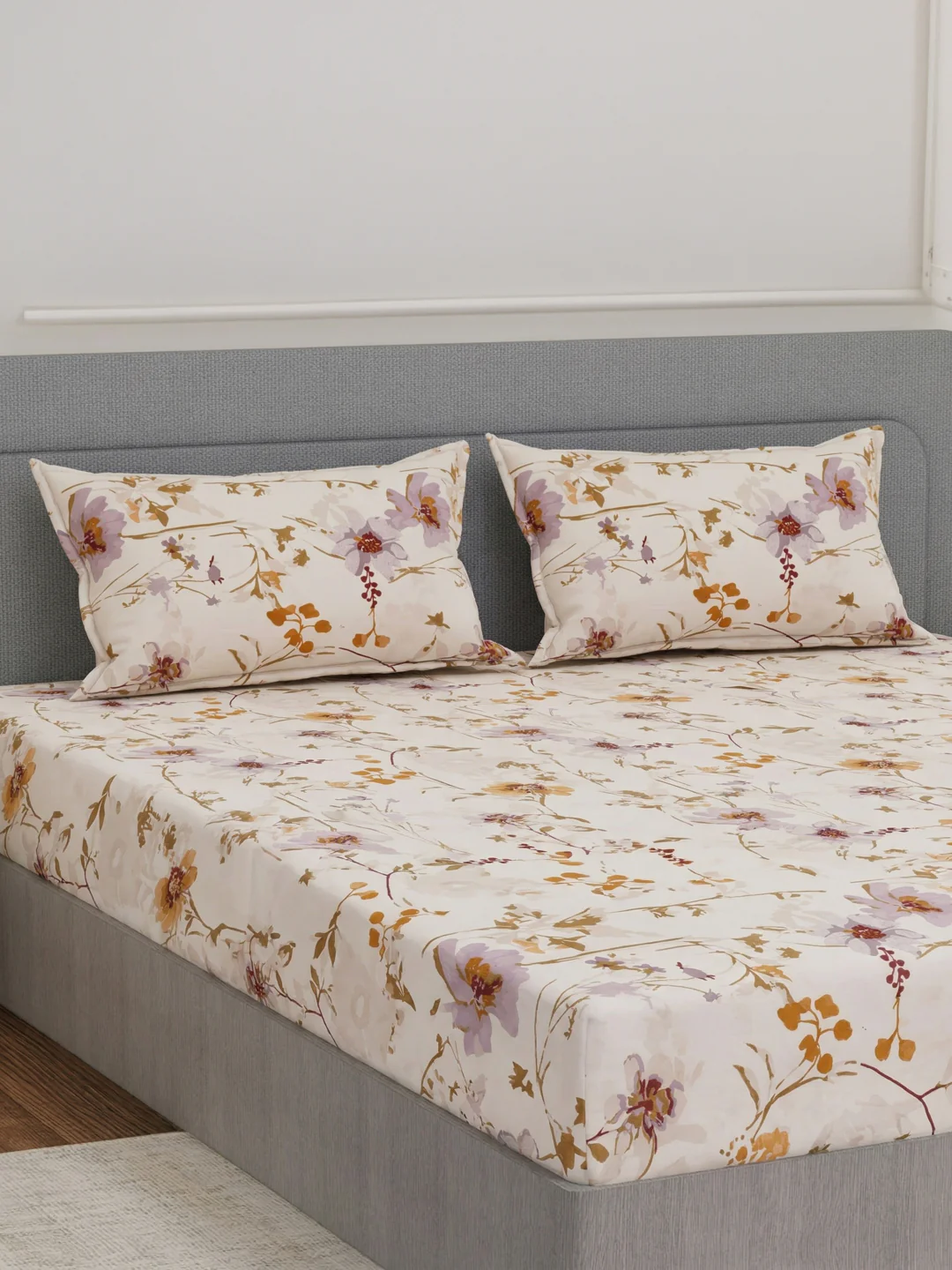 135 GSM Polyester King Size Bedsheet with 2 Pillow Covers Royal King Collection - Image 4