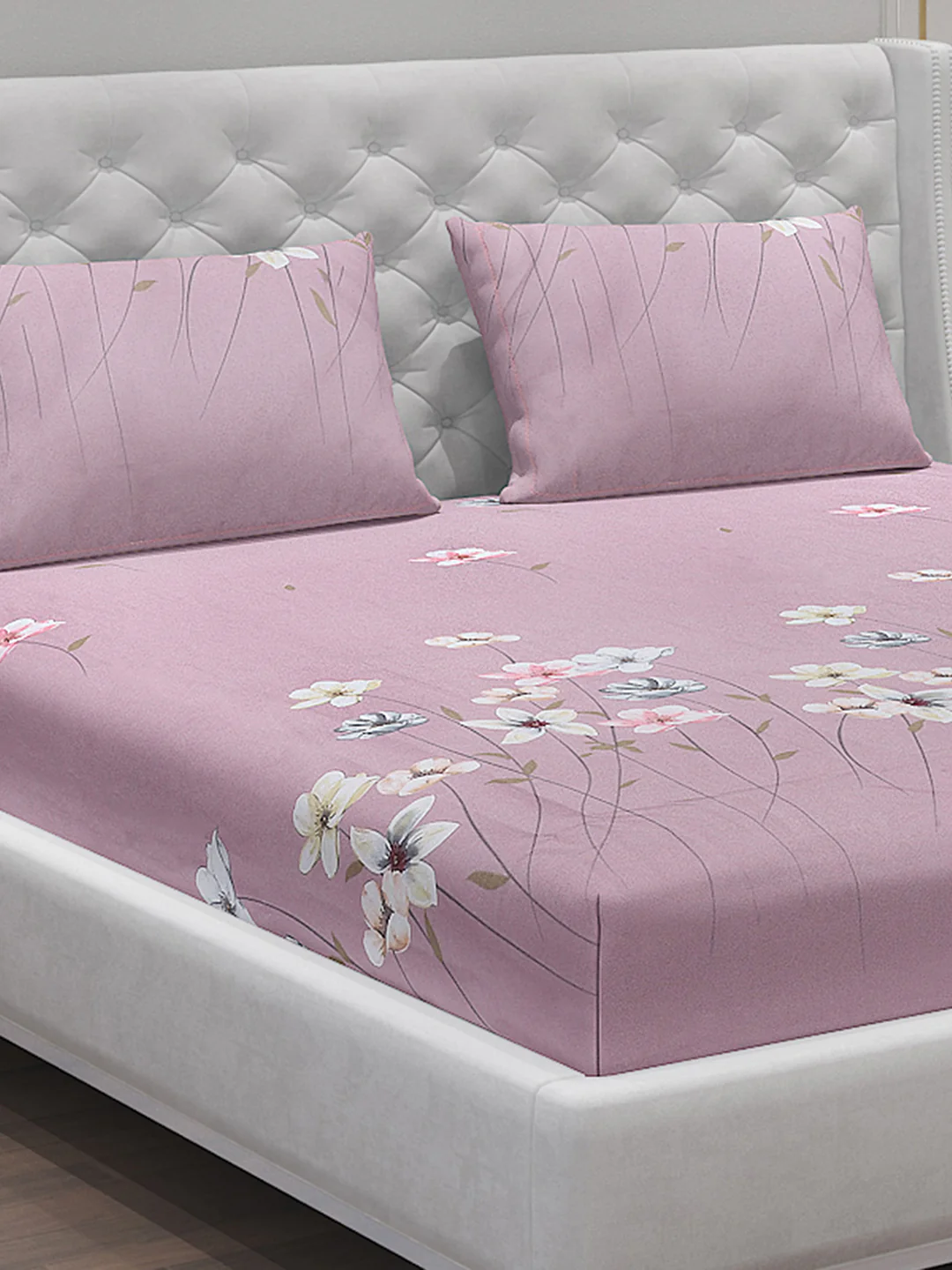 140 GSM Polyester Double Bed Bedsheet with 2 Pillow Covers - Image 5