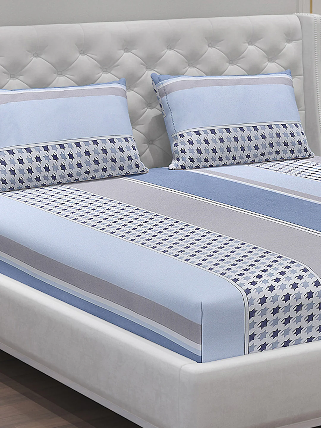 140 GSM Polyester Double Bed Bedsheet with 2 Pillow Covers - Image 5