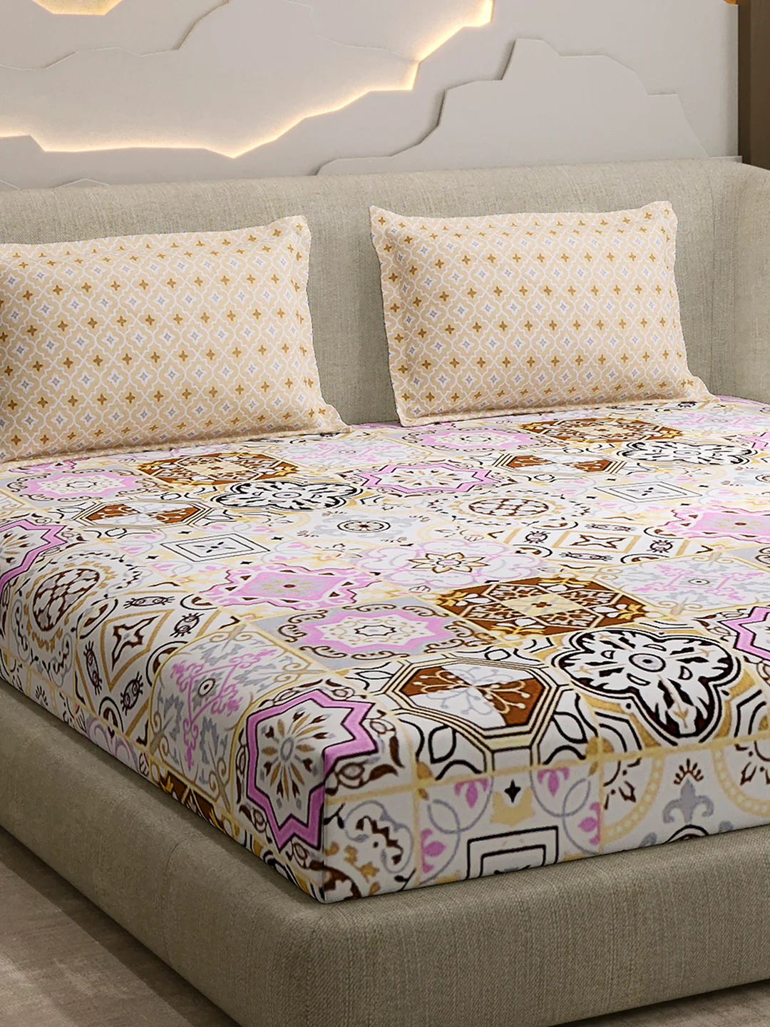 144 TC Cotton Double Bed 1 Fitted Bedsheet with 2 Pillow Cover (Solstice)