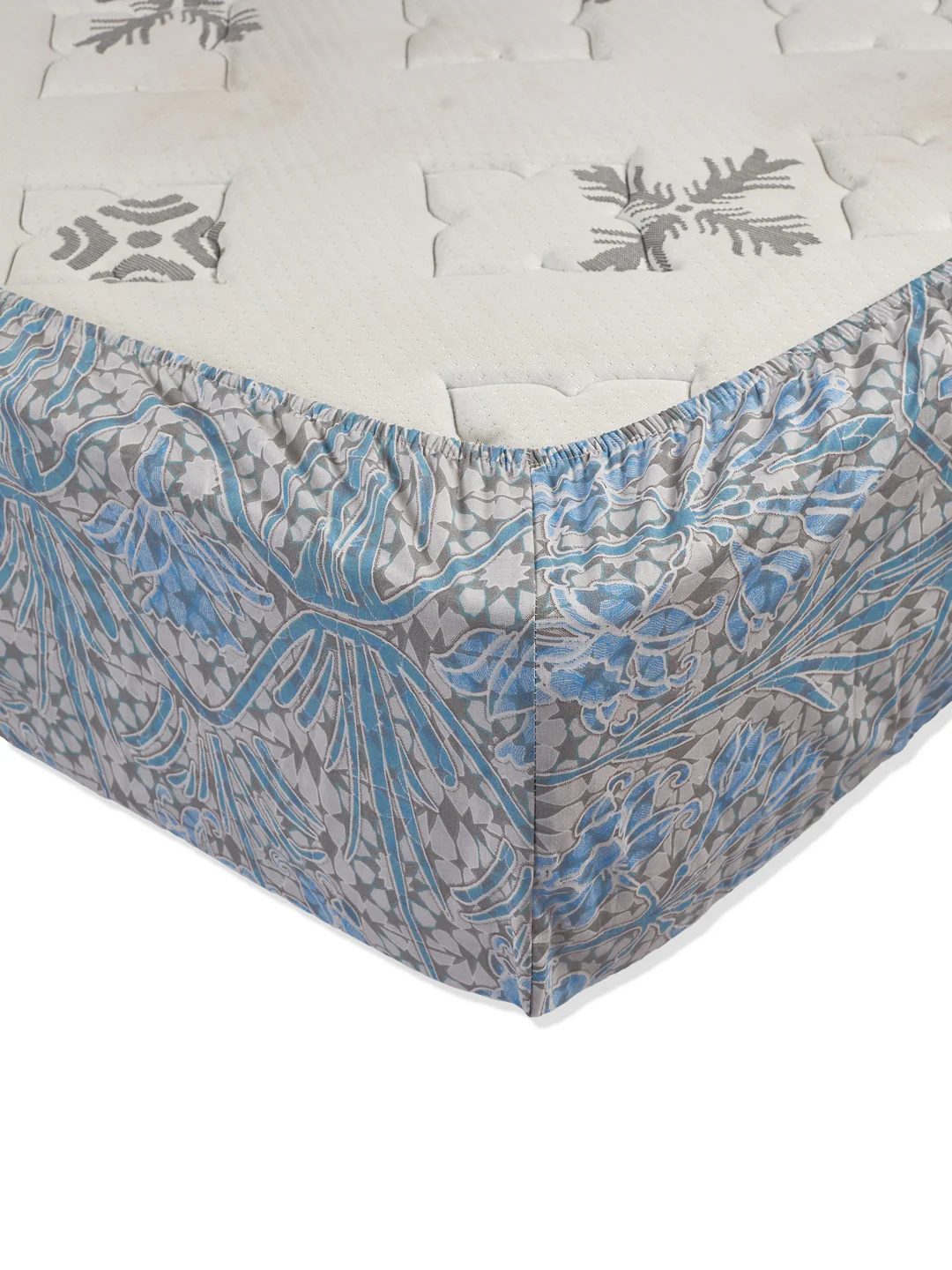 144 TC Pure Cotton King Size Bedsheet with 2 Pillow Covers Prestige Collection - Image 8